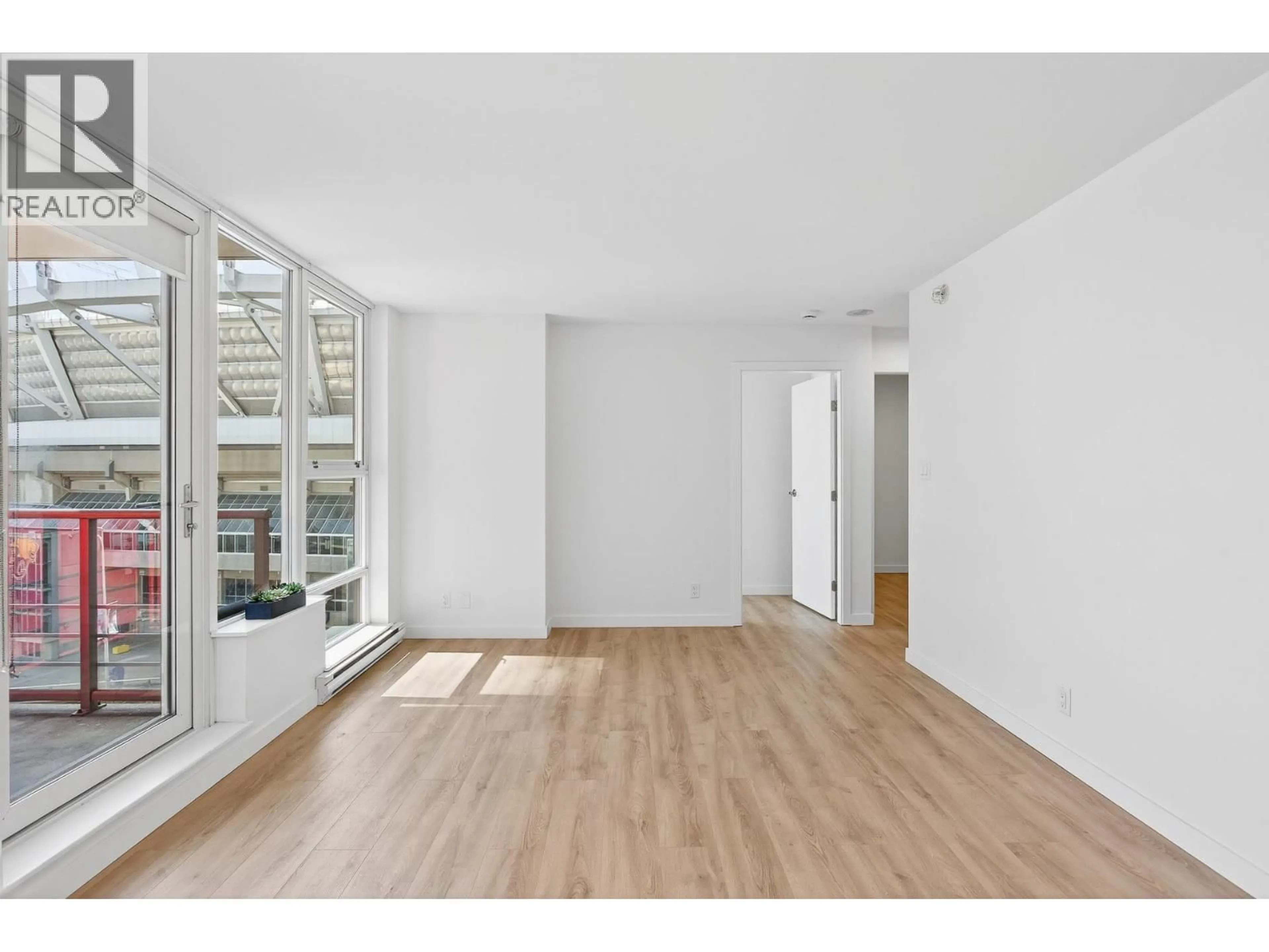 A pic of a room for 609 - 111 GEORGIA STREET, Vancouver British Columbia V6B1T8