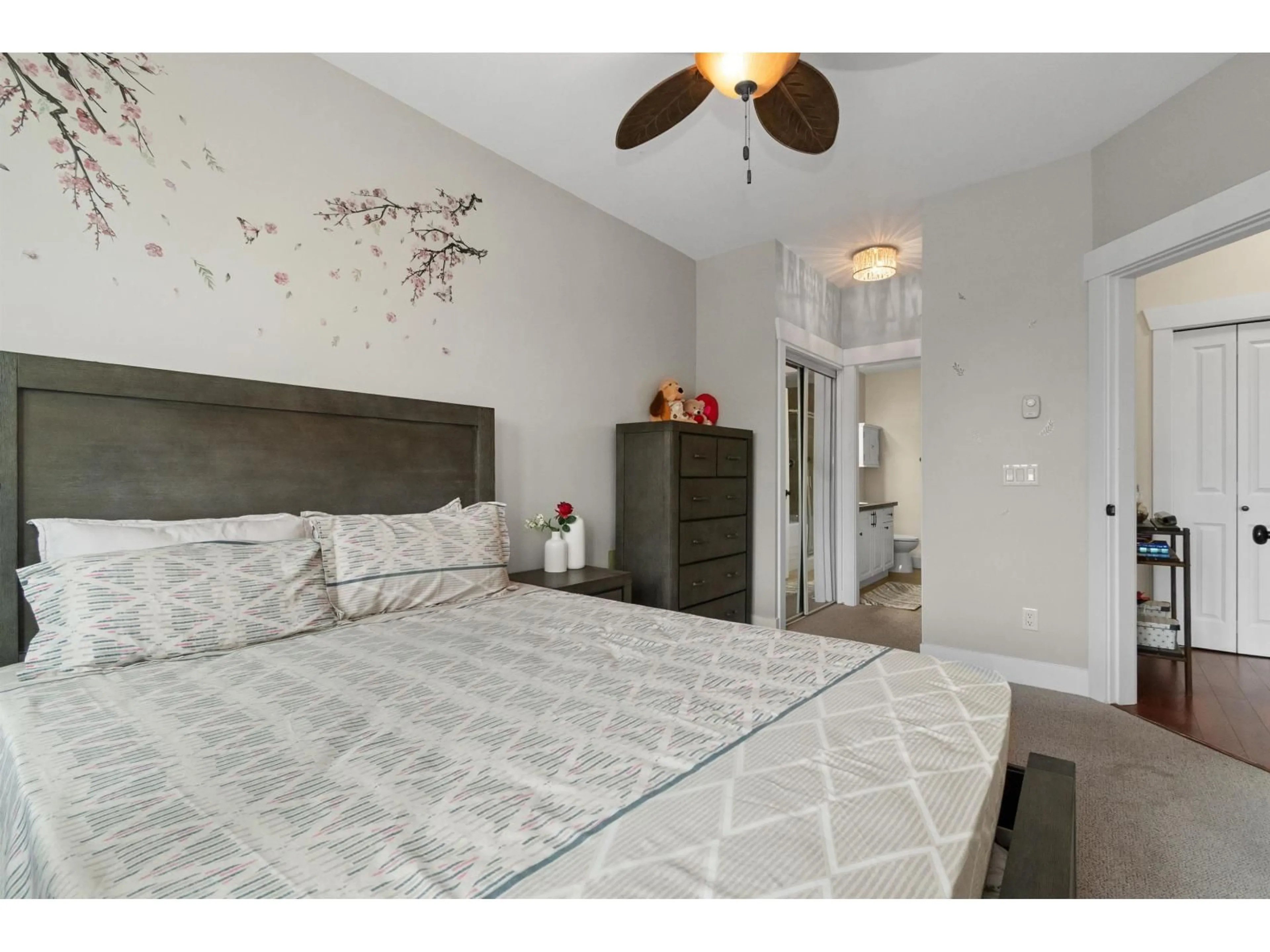 Bedroom with bed, unknown for 110 - 46021 SECOND AVENUE, Chilliwack British Columbia V2P1S6