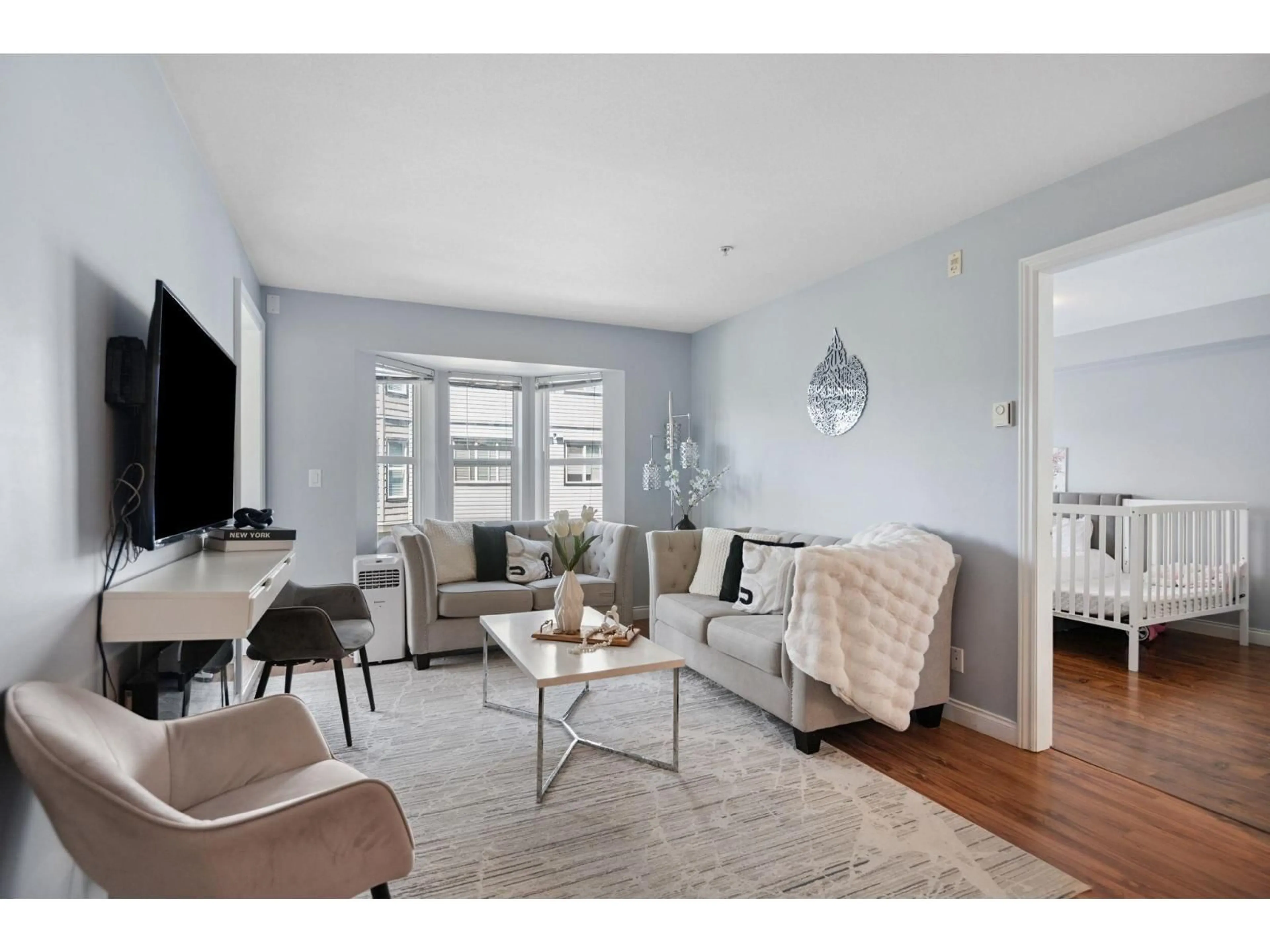 Living room with furniture, unknown for 211 - 5454 198, Langley British Columbia V3A1G2