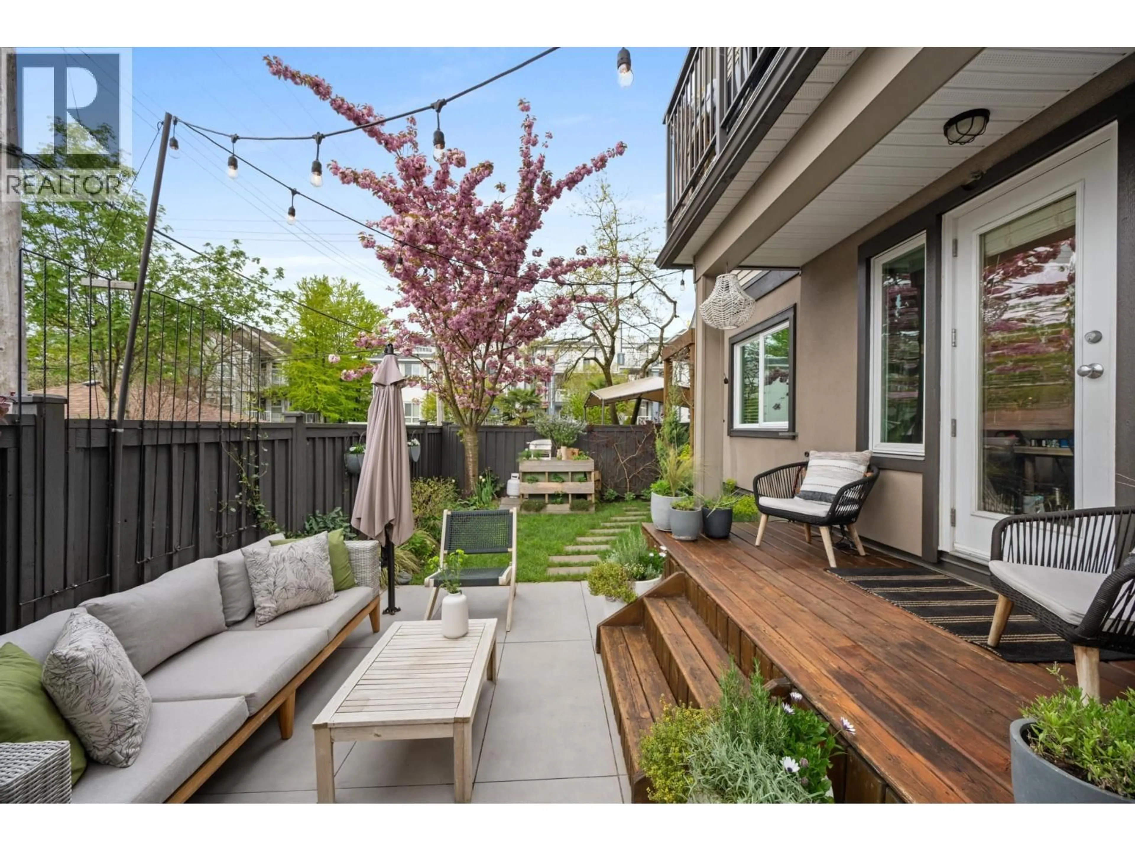 Patio, street for 104 - 1928 11TH AVENUE, Vancouver British Columbia V5N1Z2