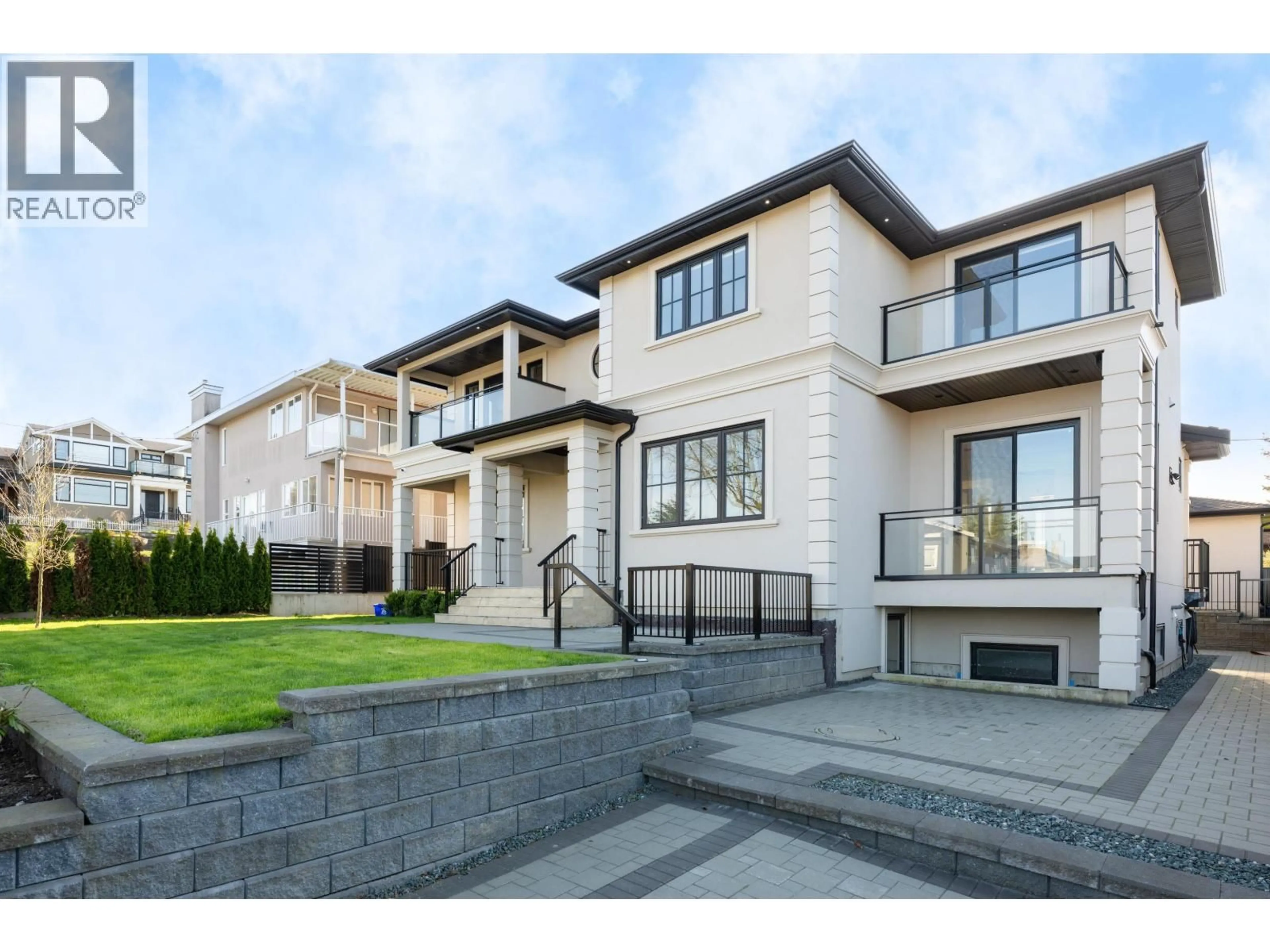 Unknown for 5469 NELSON AVENUE, Burnaby British Columbia V5H3H1