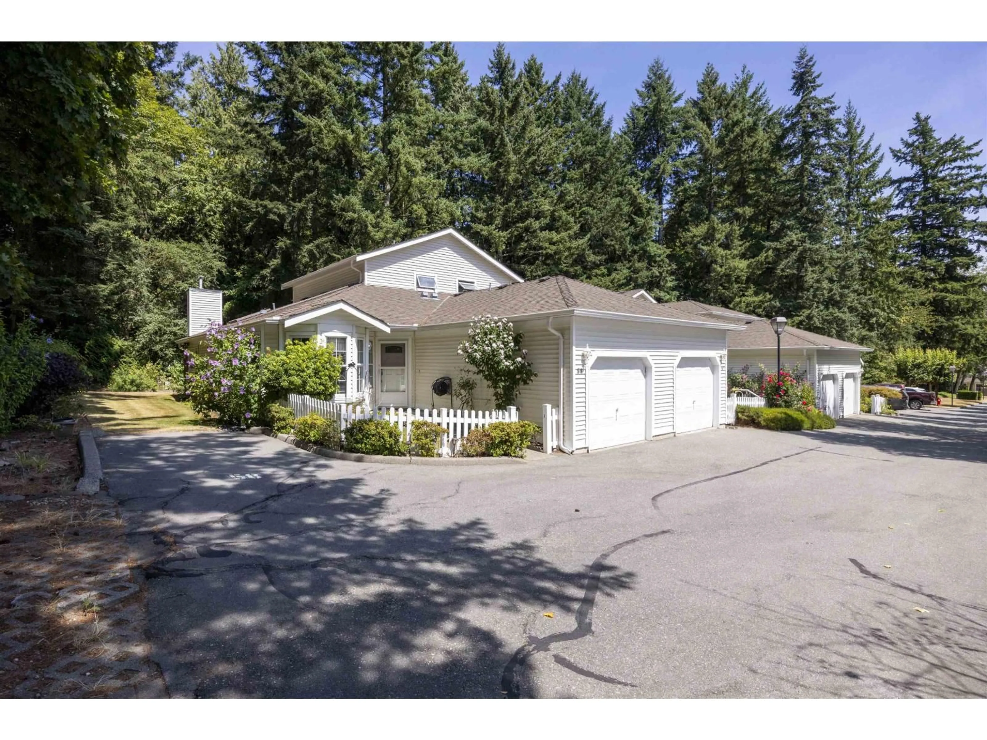 Unknown for 58 - 6537 138, Surrey British Columbia V3W0C6