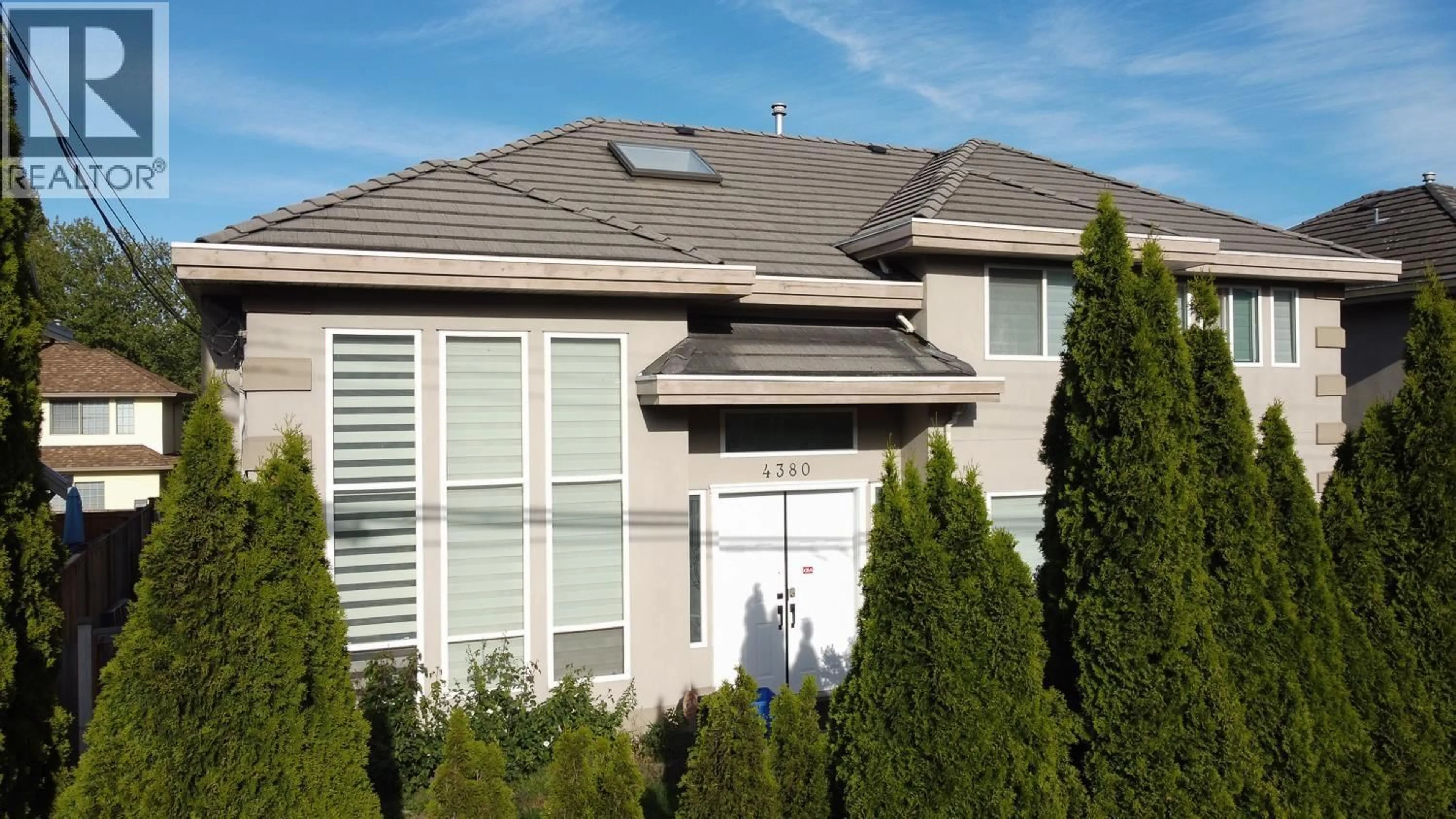 Home with vinyl exterior material, unknown for 4380 NO. 4 ROAD, Richmond British Columbia V6X2M3