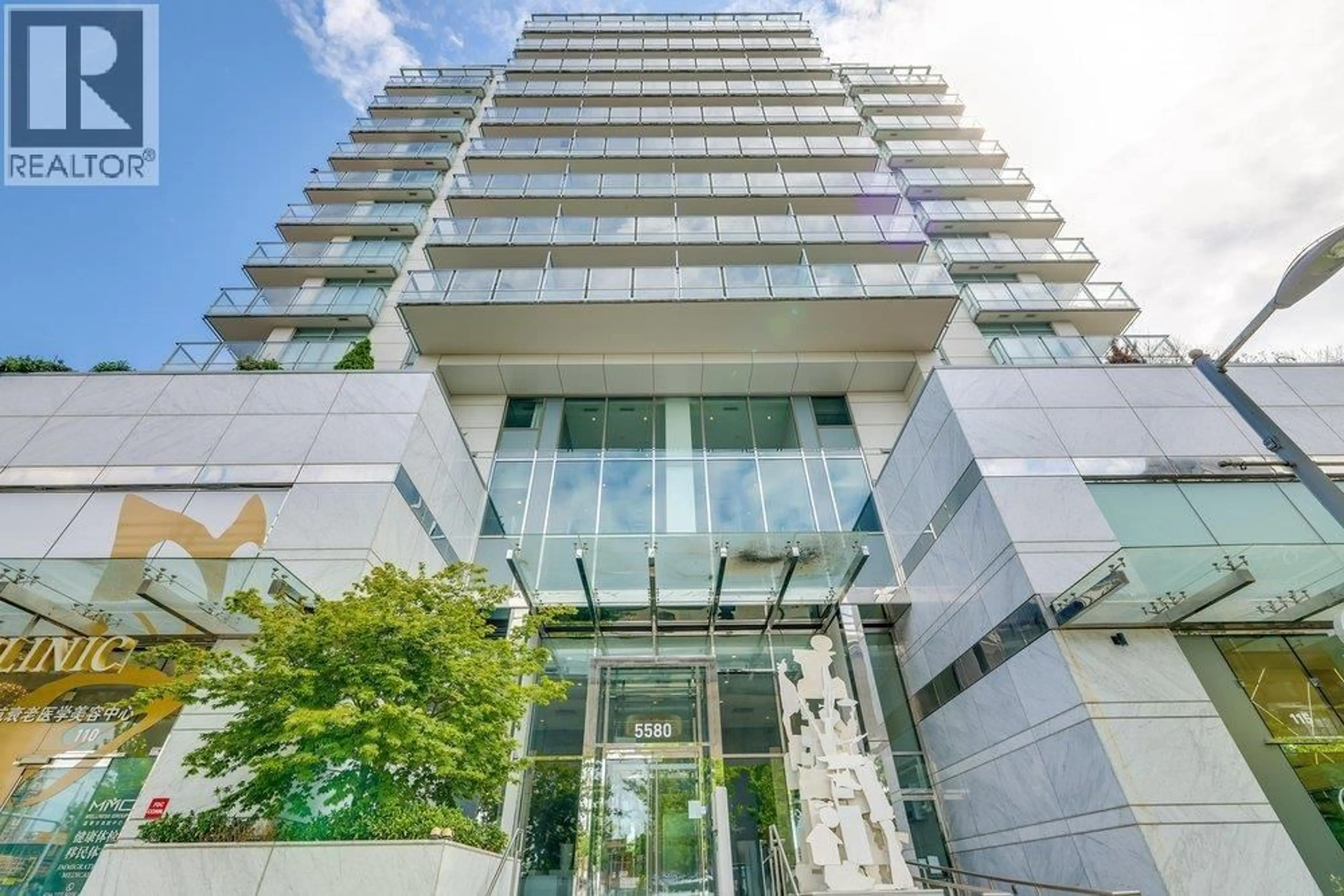 Indoor foyer for 711 - 5580 NO.3 ROAD, Richmond British Columbia V6X0R8