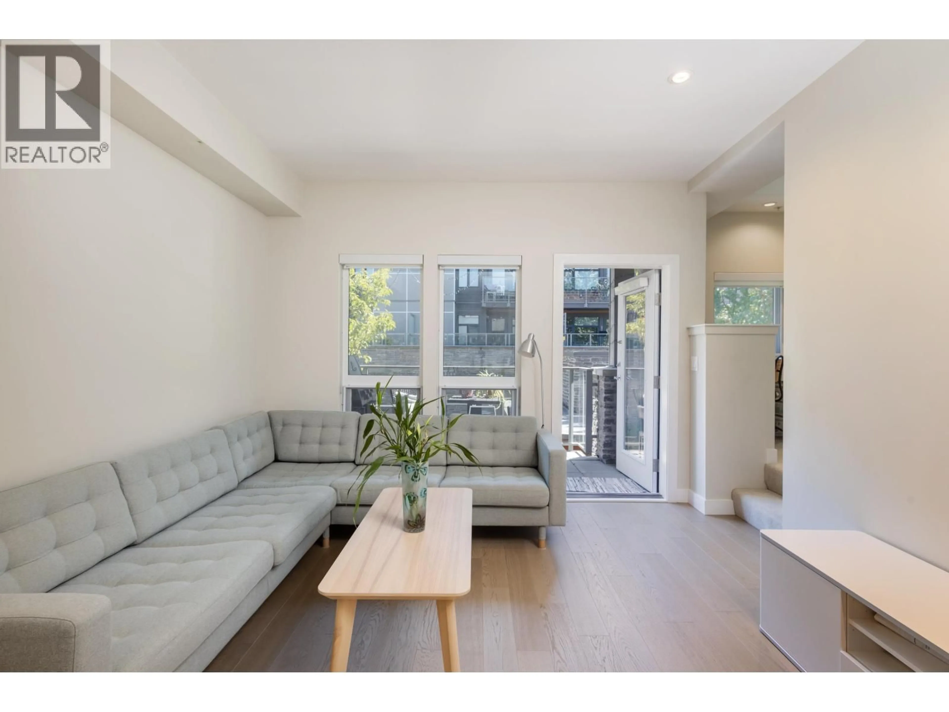 Unknown for 212 - 1738 55A STREET, Tsawwassen British Columbia V4M0A9