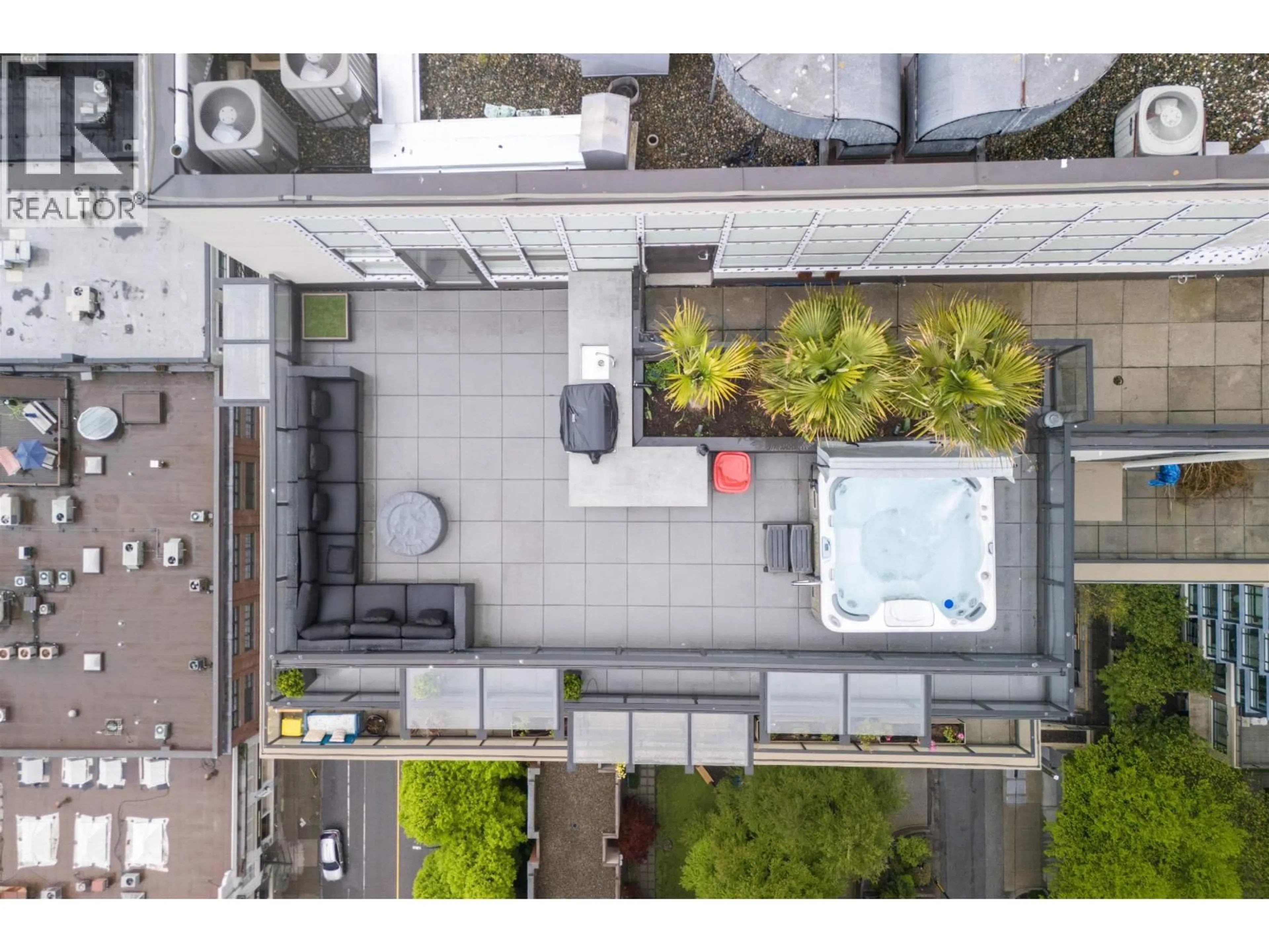 A pic from outside/outdoor area/front of a property/back of a property/a pic from drone, city buildings view from balcony for 2602 - 1055 HOMER STREET, Vancouver British Columbia V6B1G3
