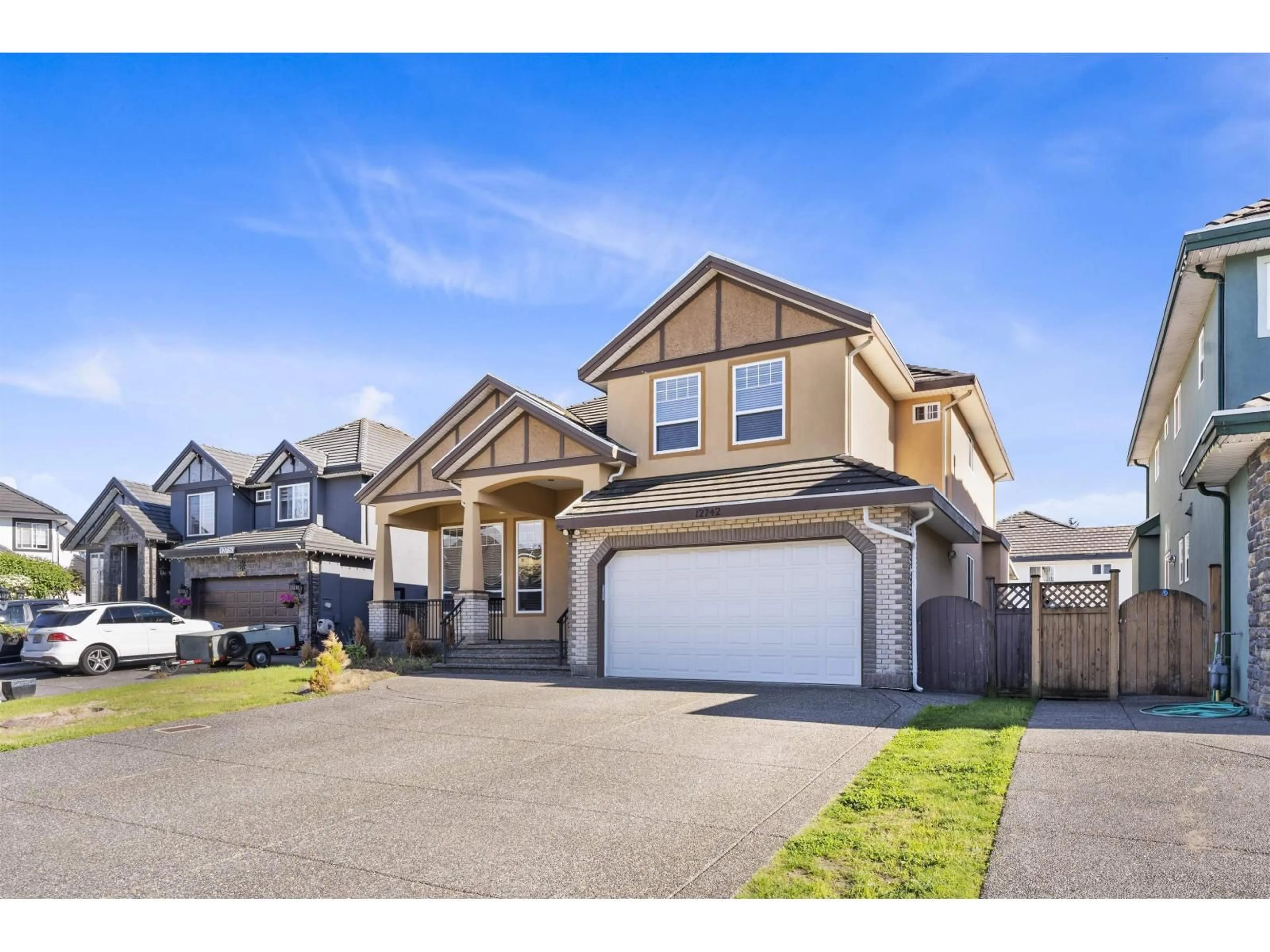 Unknown for 12742 61A, Surrey British Columbia V3X3P5