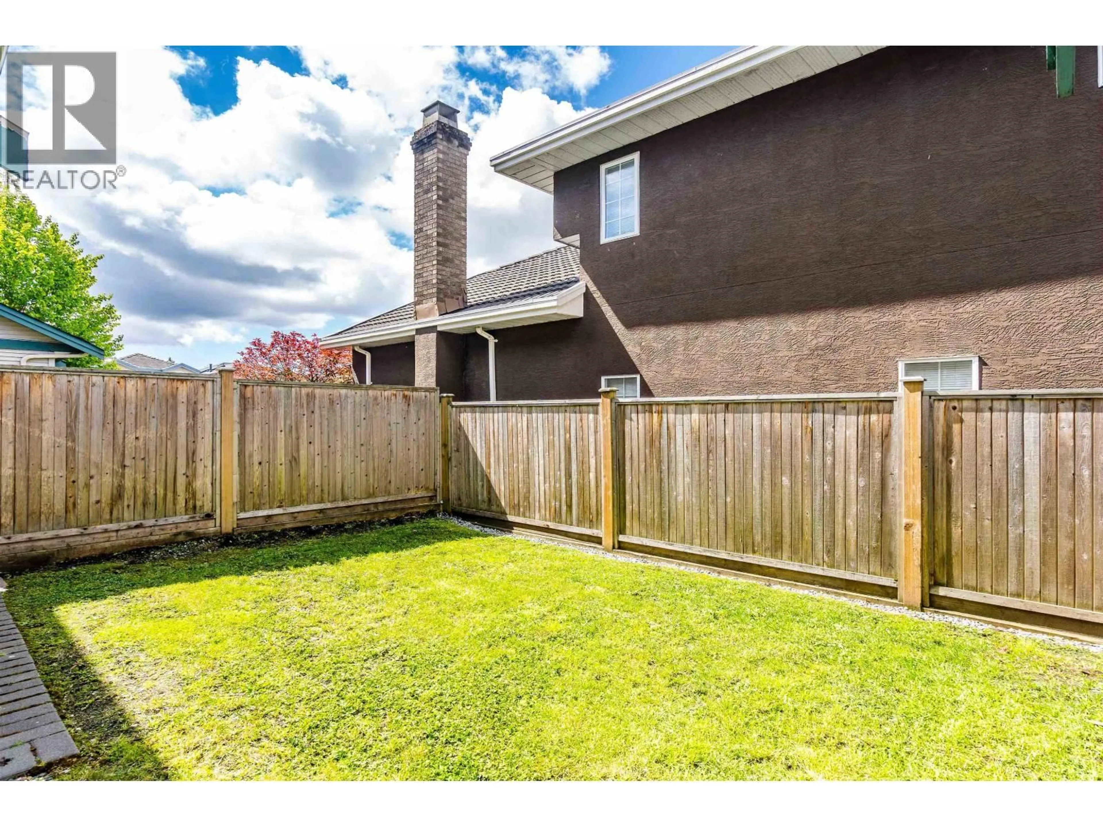 Patio, street for 25 - 10411 HALL AVENUE, Richmond British Columbia V6X4G7