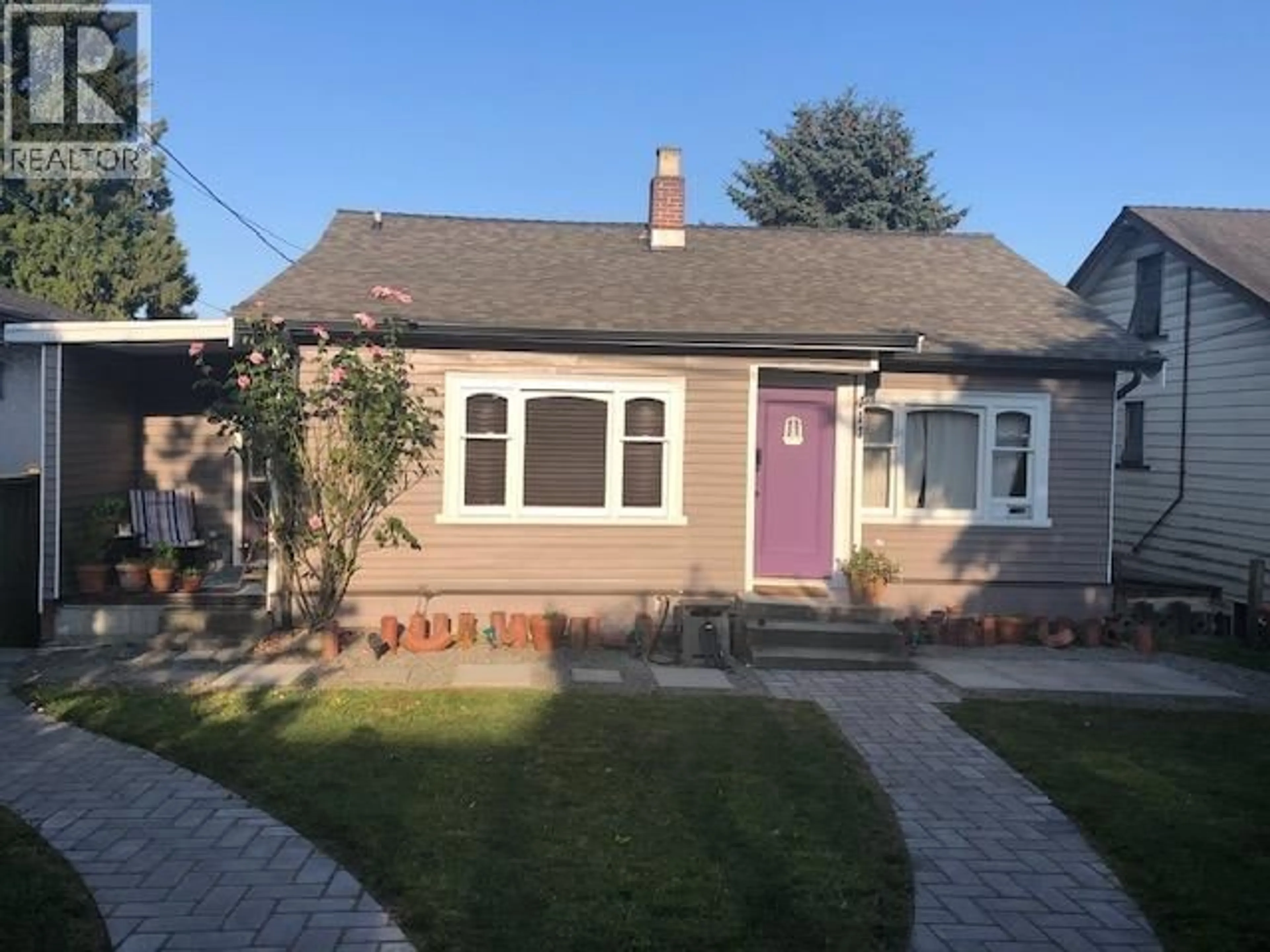 Home with brick exterior material, street for 414 WILSON STREET, New Westminster British Columbia V3L3R6