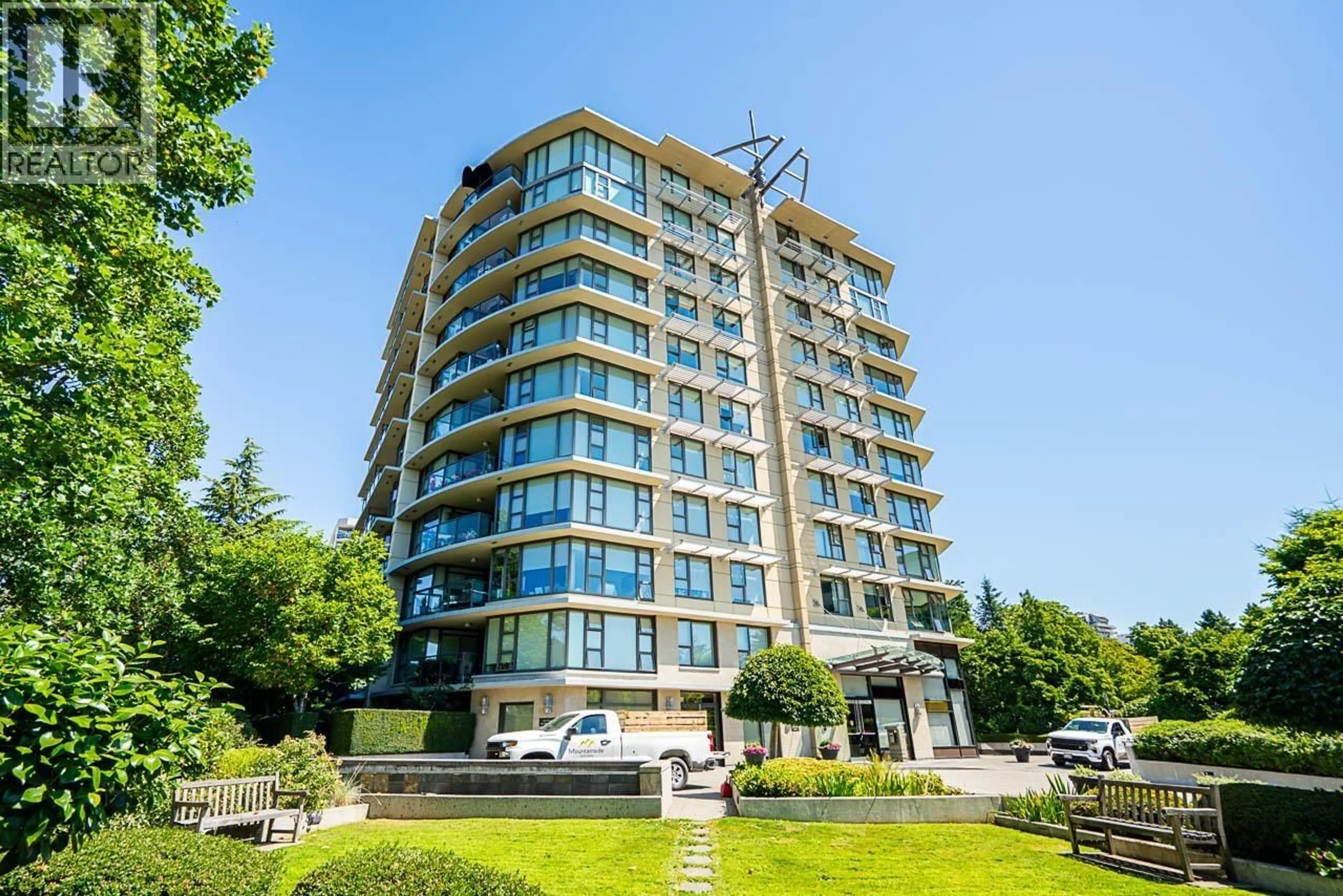 Unknown for PH3 - 683 VICTORIA PARK, North Vancouver British Columbia V7M0A2