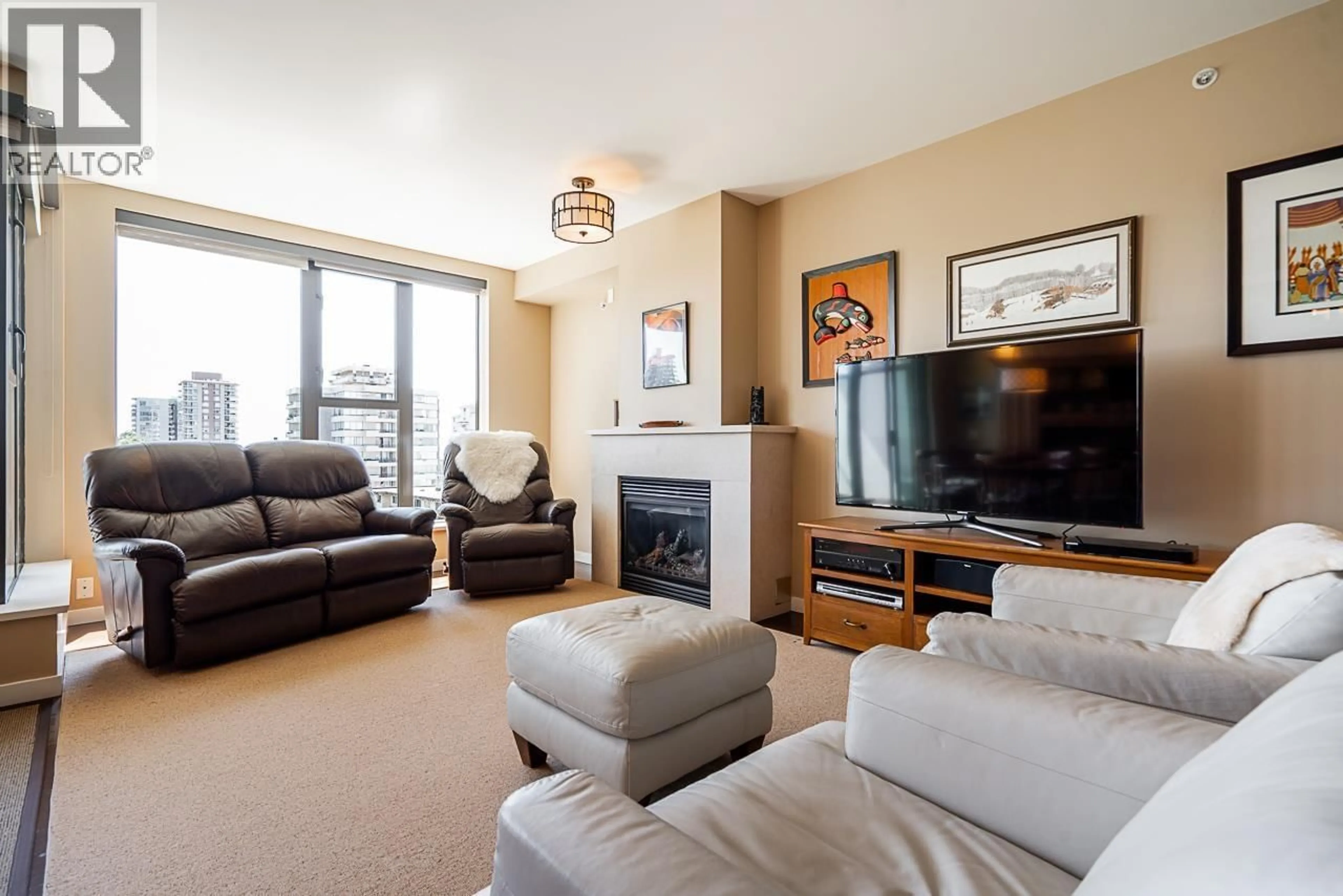 Living room with furniture, unknown for PH3 - 683 VICTORIA PARK, North Vancouver British Columbia V7M0A2
