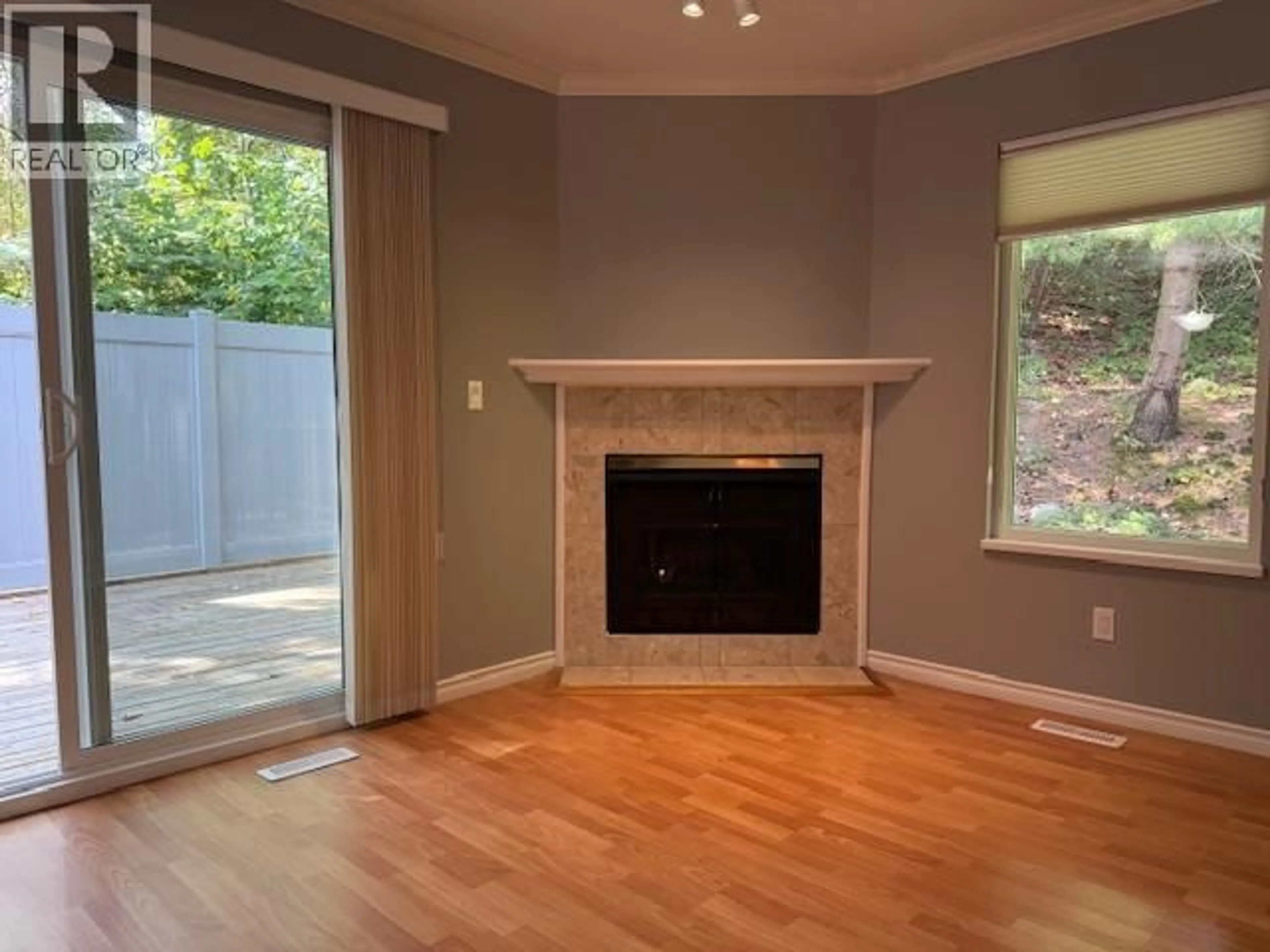 A pic of a room for 10 - 1355 CITADEL DRIVE, Port Coquitlam British Columbia V3C5X6