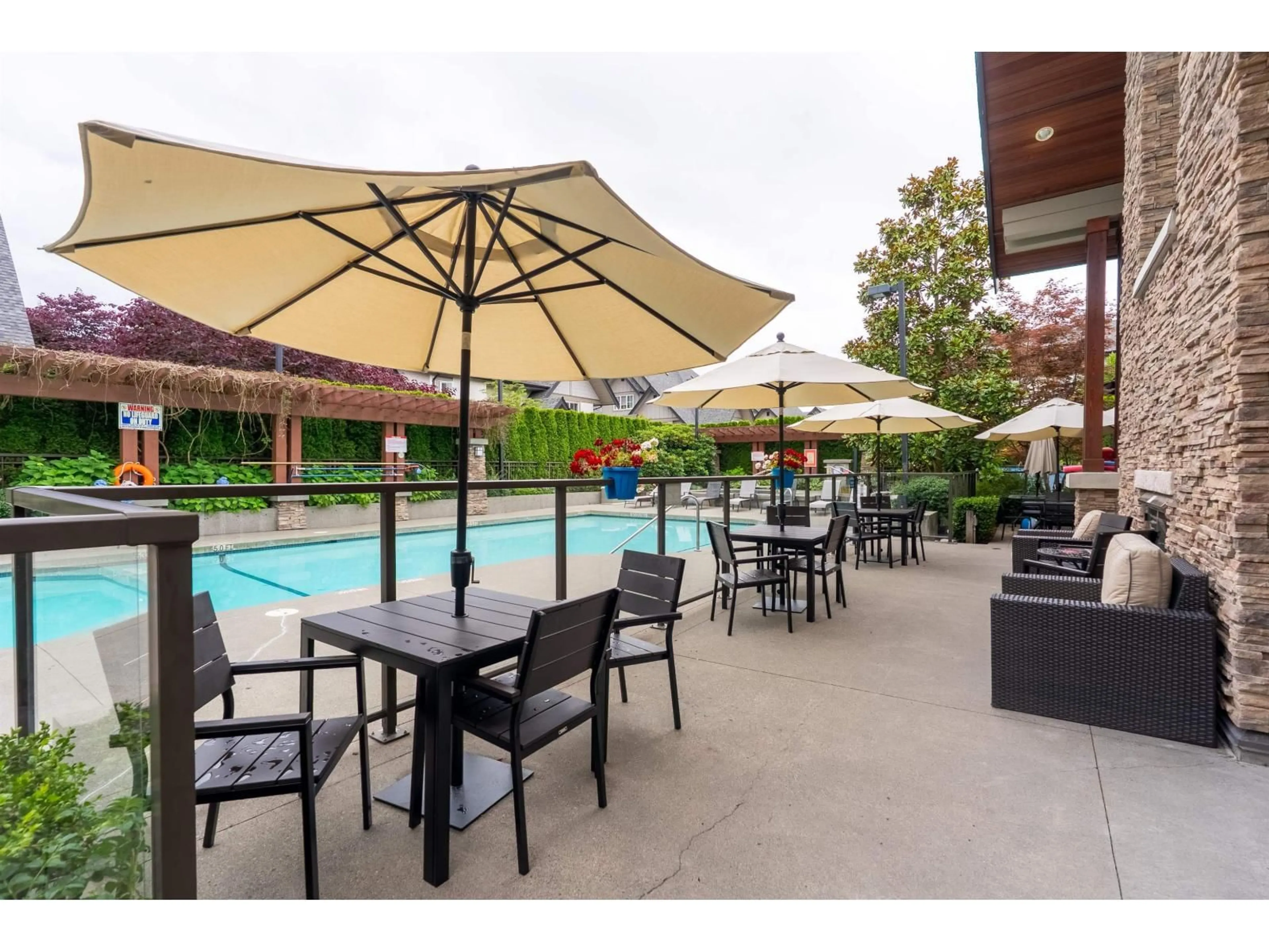 Patio, unknown for 114 - 2501 161A, Surrey British Columbia V3Z7Y6