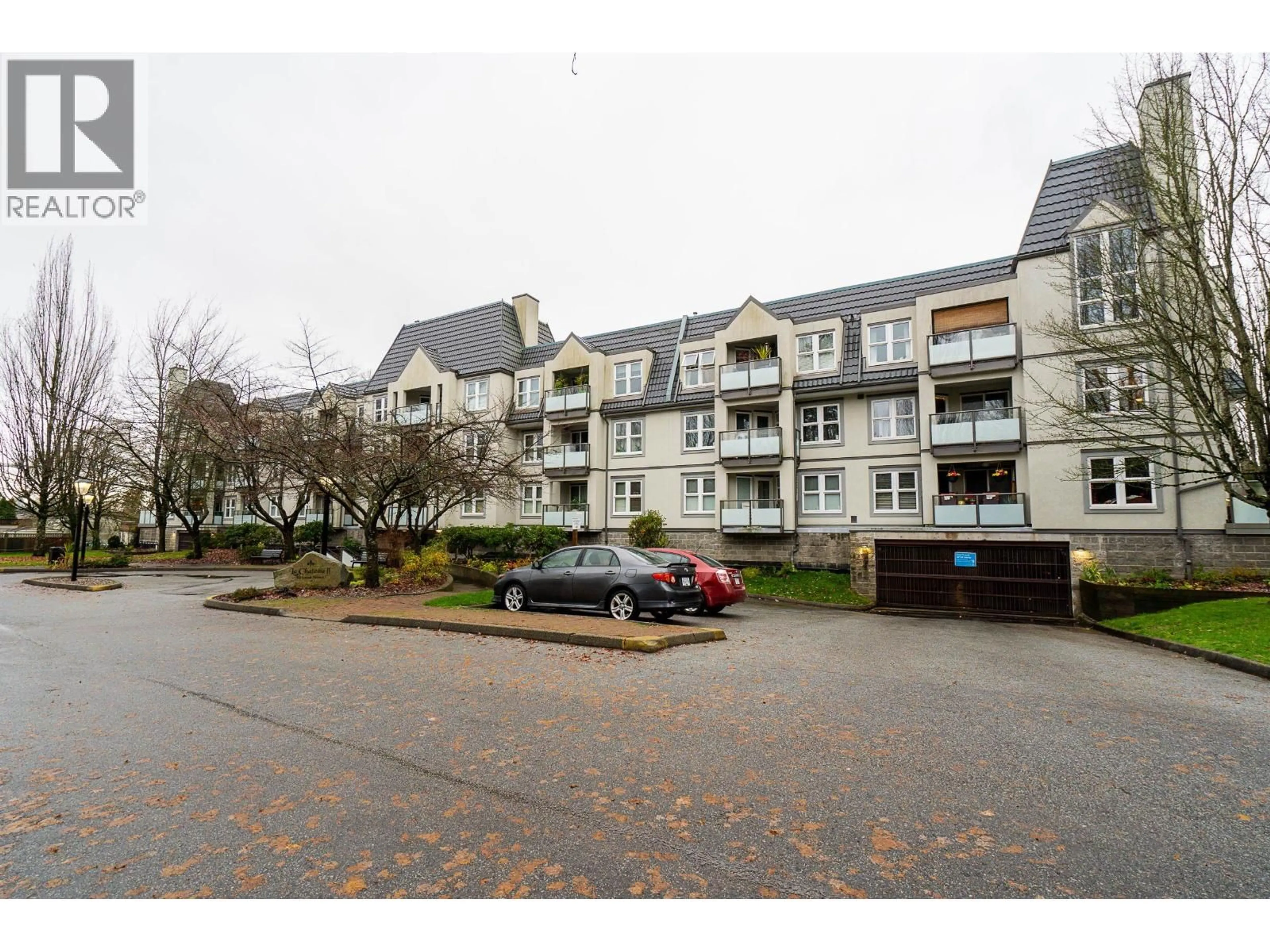 A pic from outside/outdoor area/front of a property/back of a property/a pic from drone, street for 101 - 98 LAVAL STREET, Coquitlam British Columbia V3K6S9
