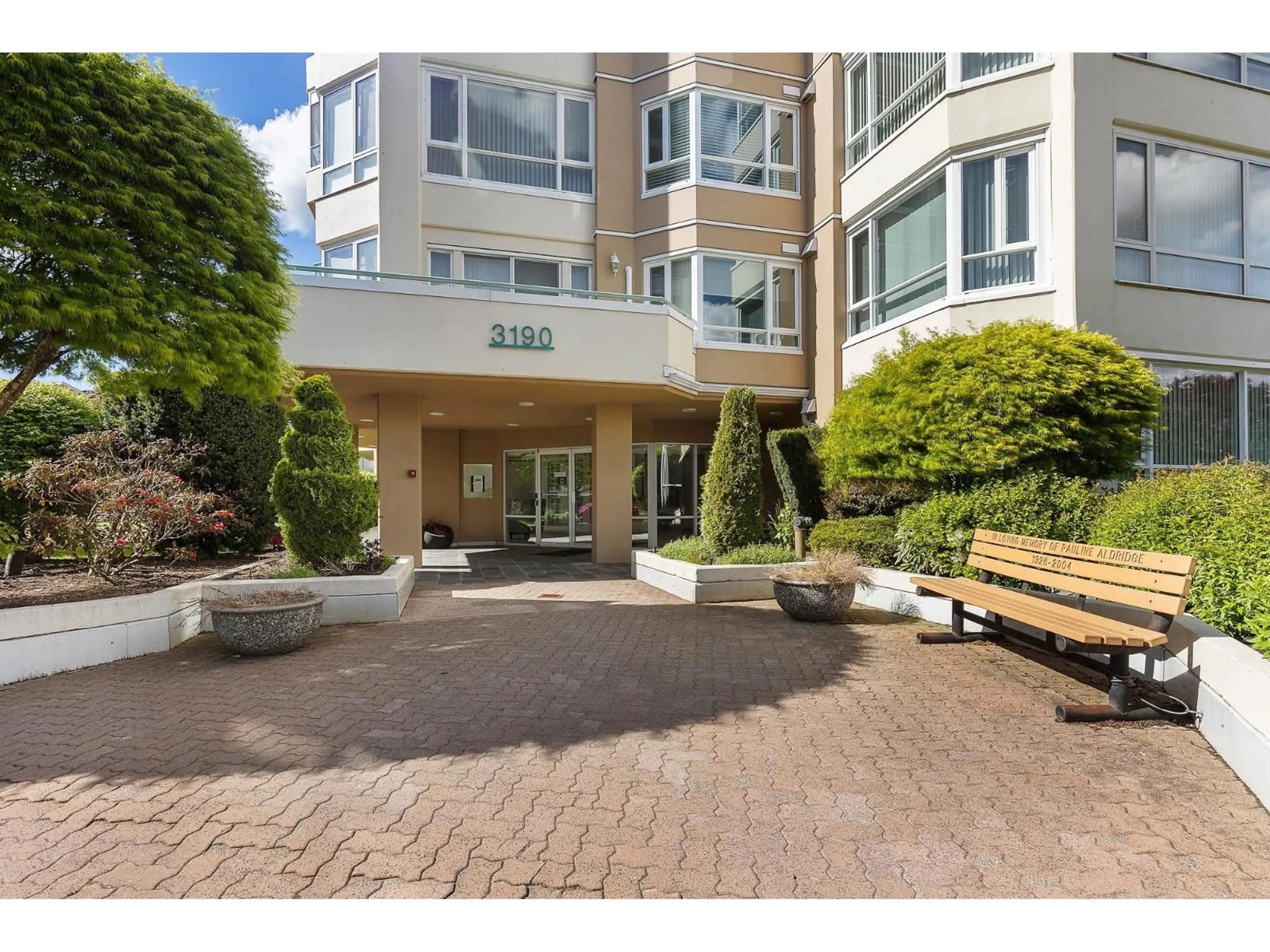 Unknown for 202 - 3190 GLADWIN, Abbotsford British Columbia V2T5T2