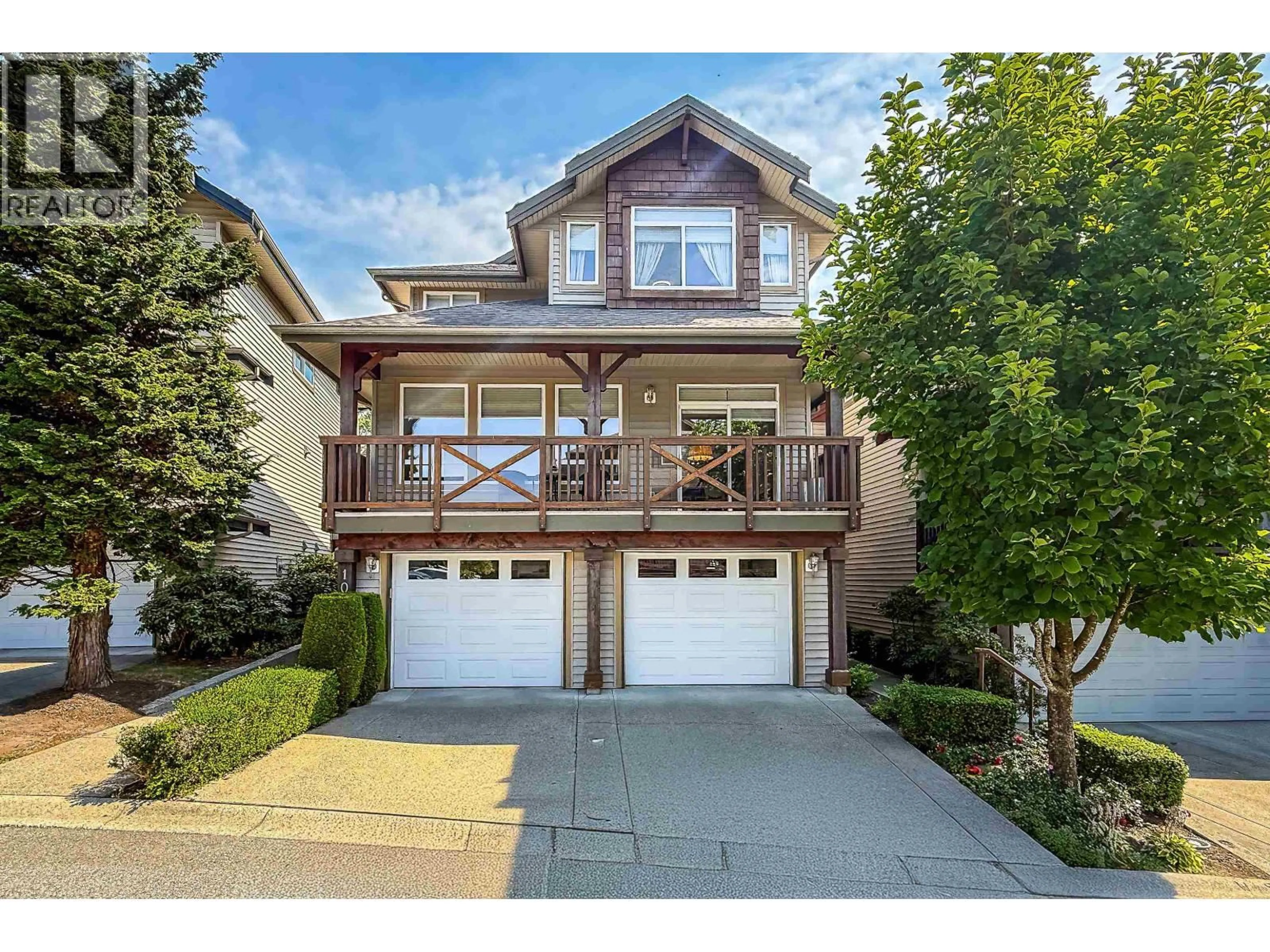 Home with vinyl exterior material, street for 10 - 2287 ARGUE STREET, Port Coquitlam British Columbia V3C6R2