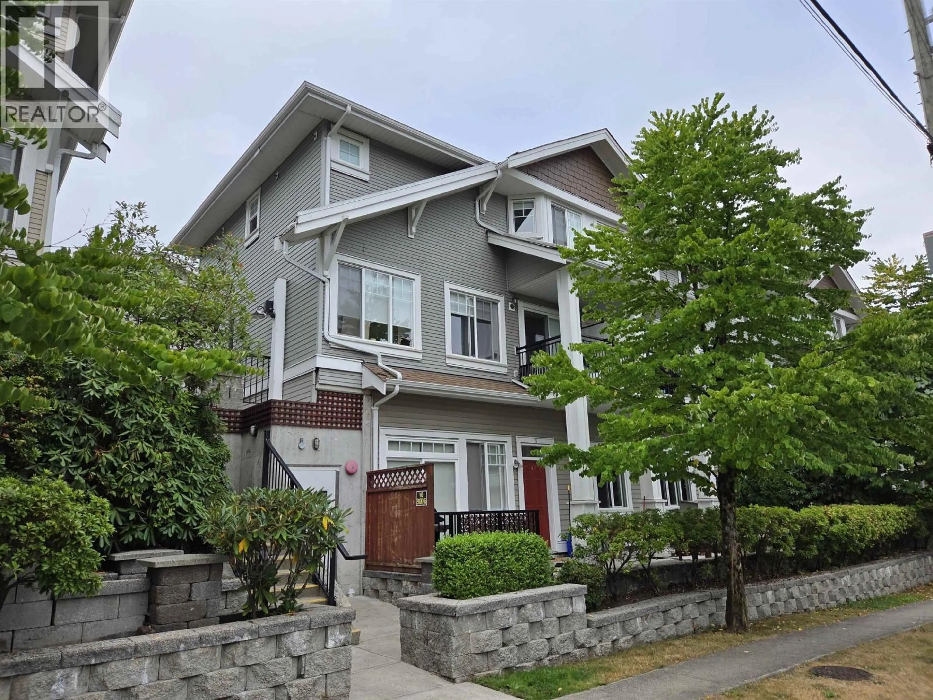 Unknown for 5 - 4025 NORFOLK STREET, Burnaby British Columbia V5G0A5