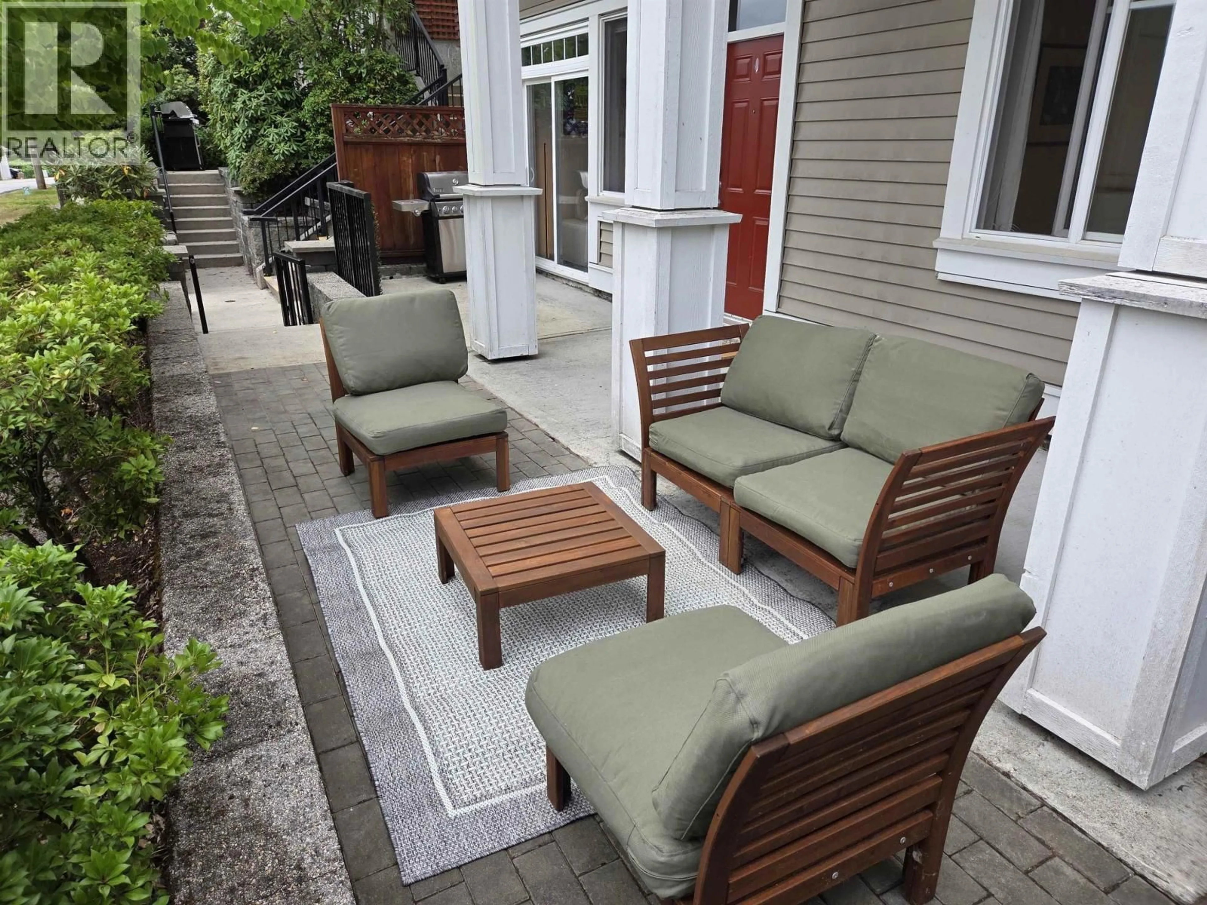 Patio, street for 5 - 4025 NORFOLK STREET, Burnaby British Columbia V5G0A5