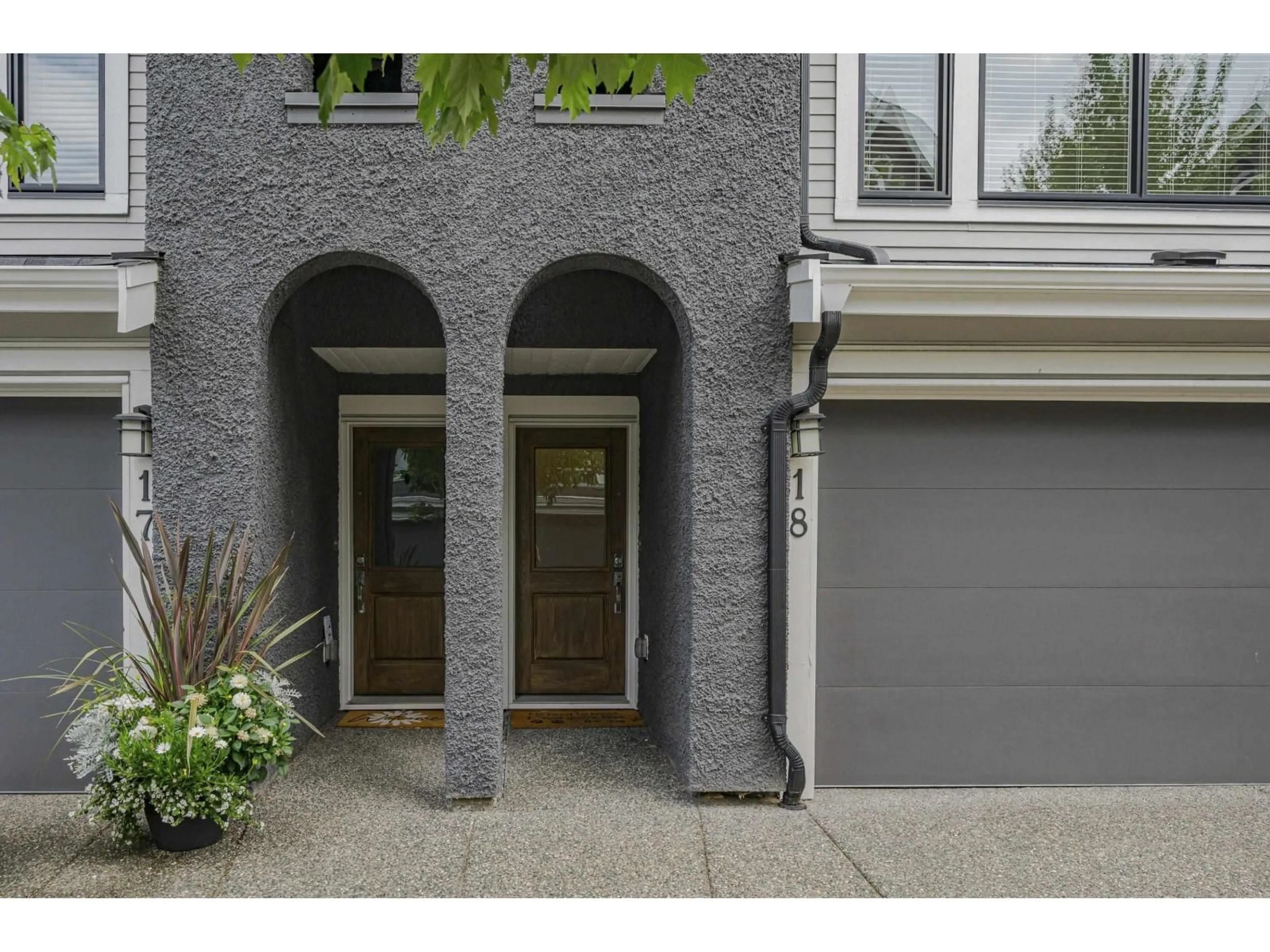 Unknown for 18 - 3303 ROSEMARY HEIGHTS, Surrey British Columbia V3Z0K7