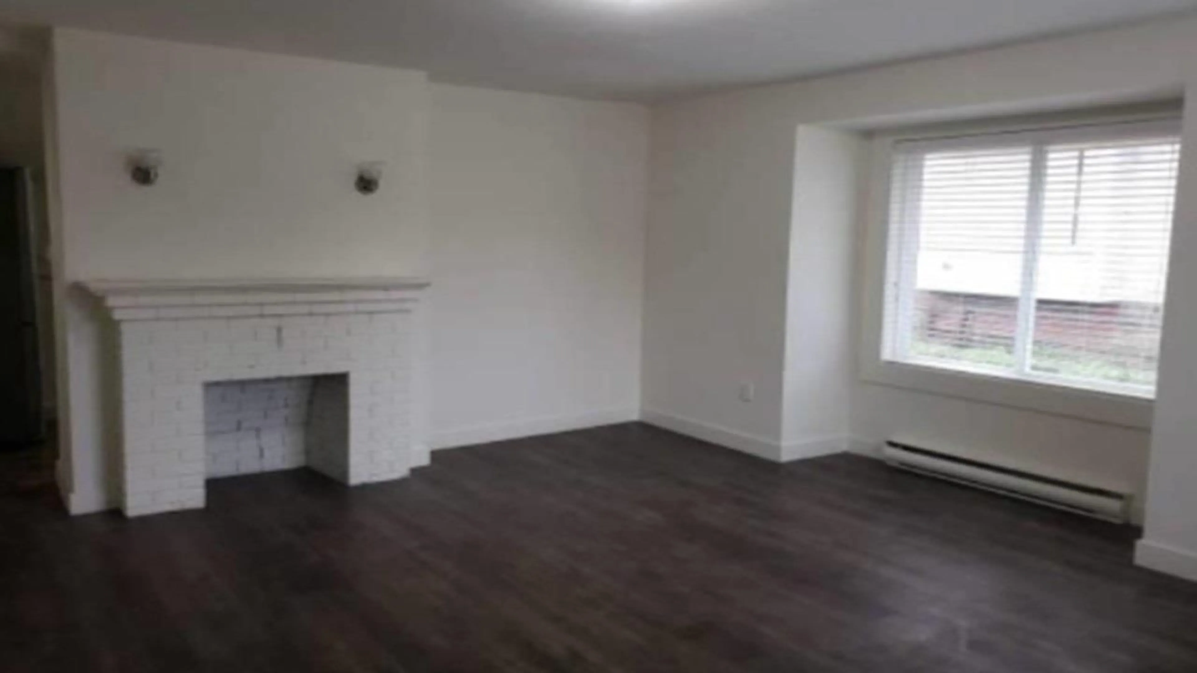 A pic of a room for 45719 KIPP AVENUE, Chilliwack British Columbia V2P1Y6