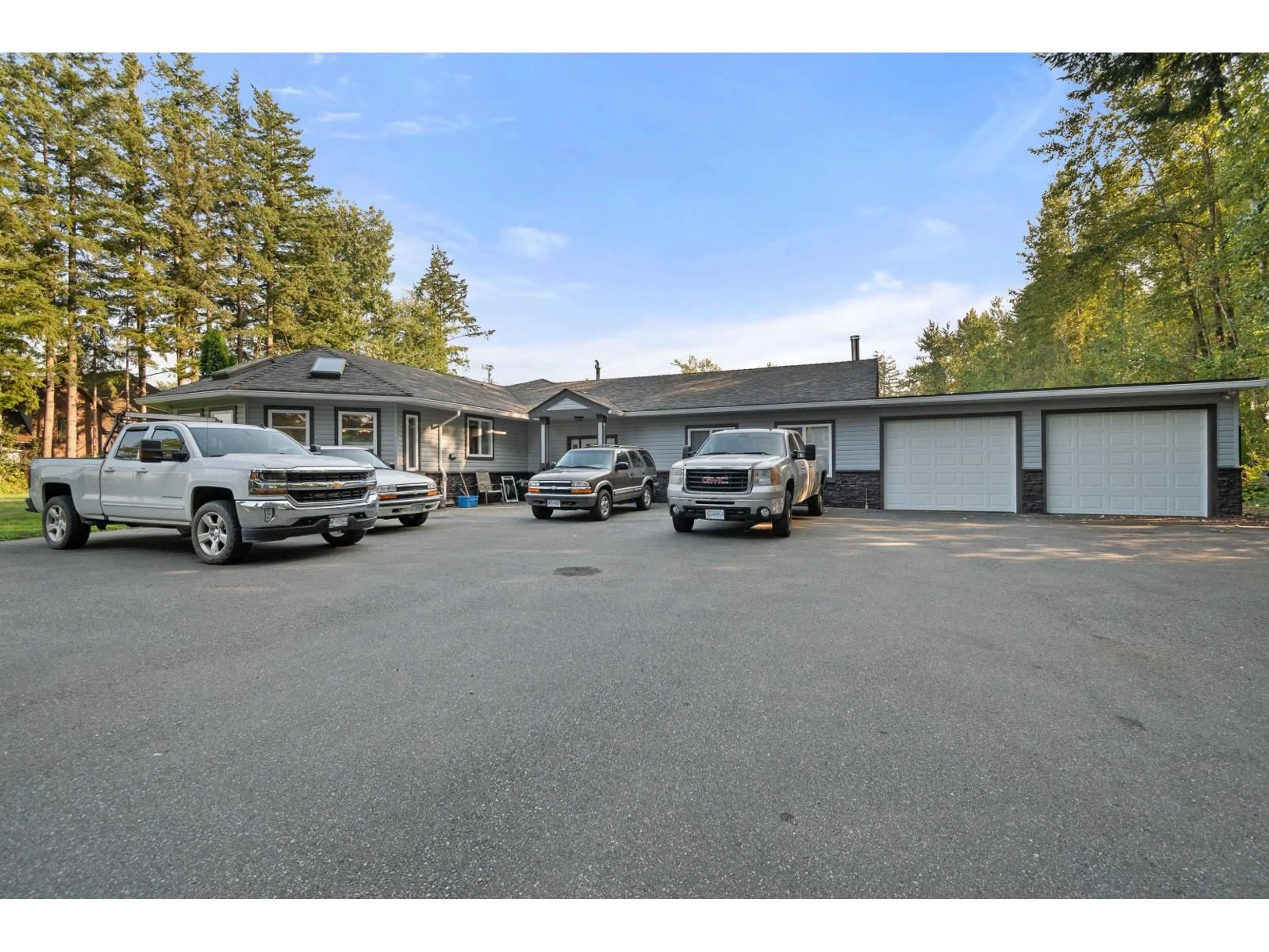 Unknown for 22526 OLD YALE, Langley British Columbia V2Z2V4