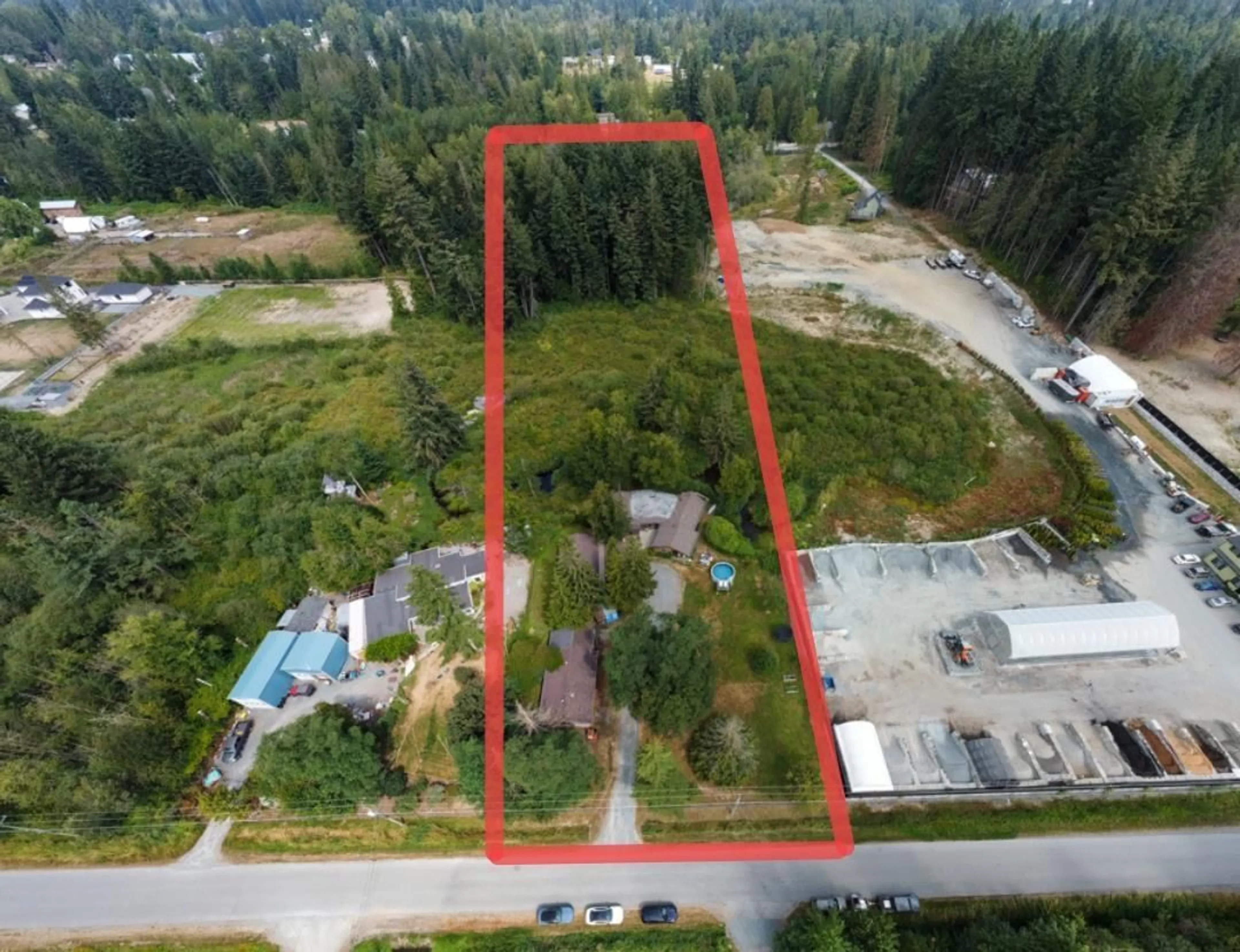 A pic from outside/outdoor area/front of a property/back of a property/a pic from drone, building for 26559 58, Langley British Columbia V4W1V6