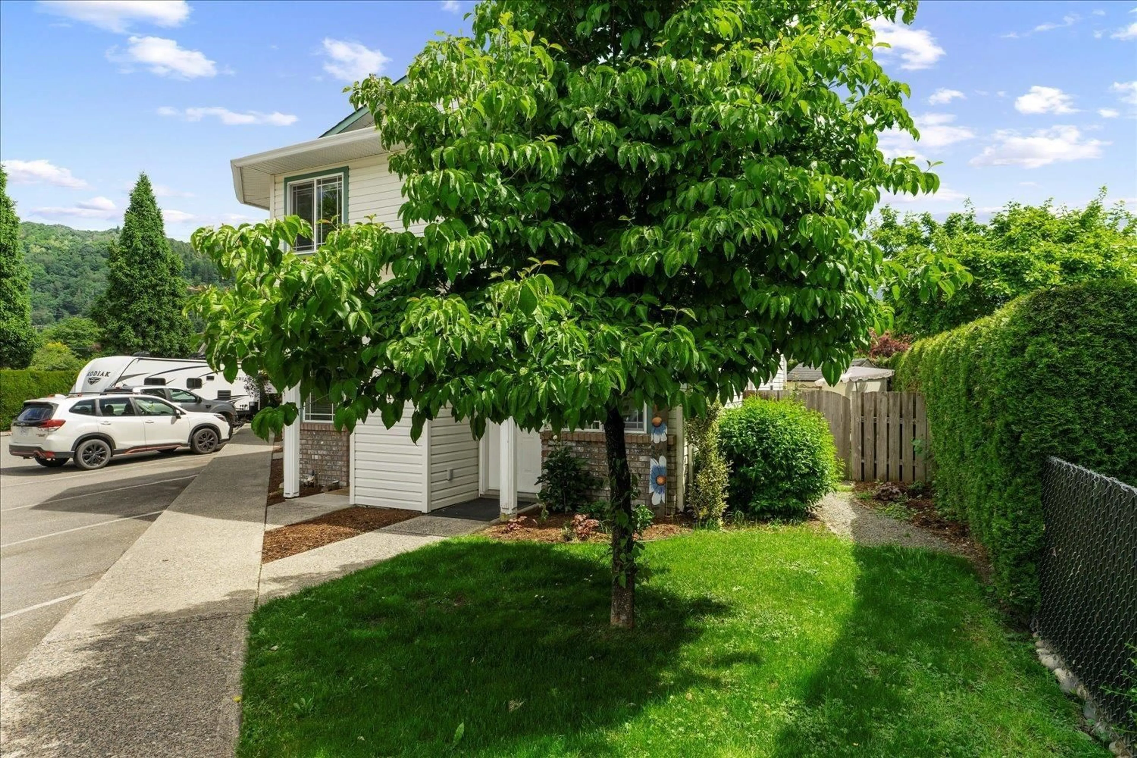 A pic from outside/outdoor area/front of a property/back of a property/a pic from drone, street for 6 - 1836 HEATH ROAD, Agassiz British Columbia V0M1A2