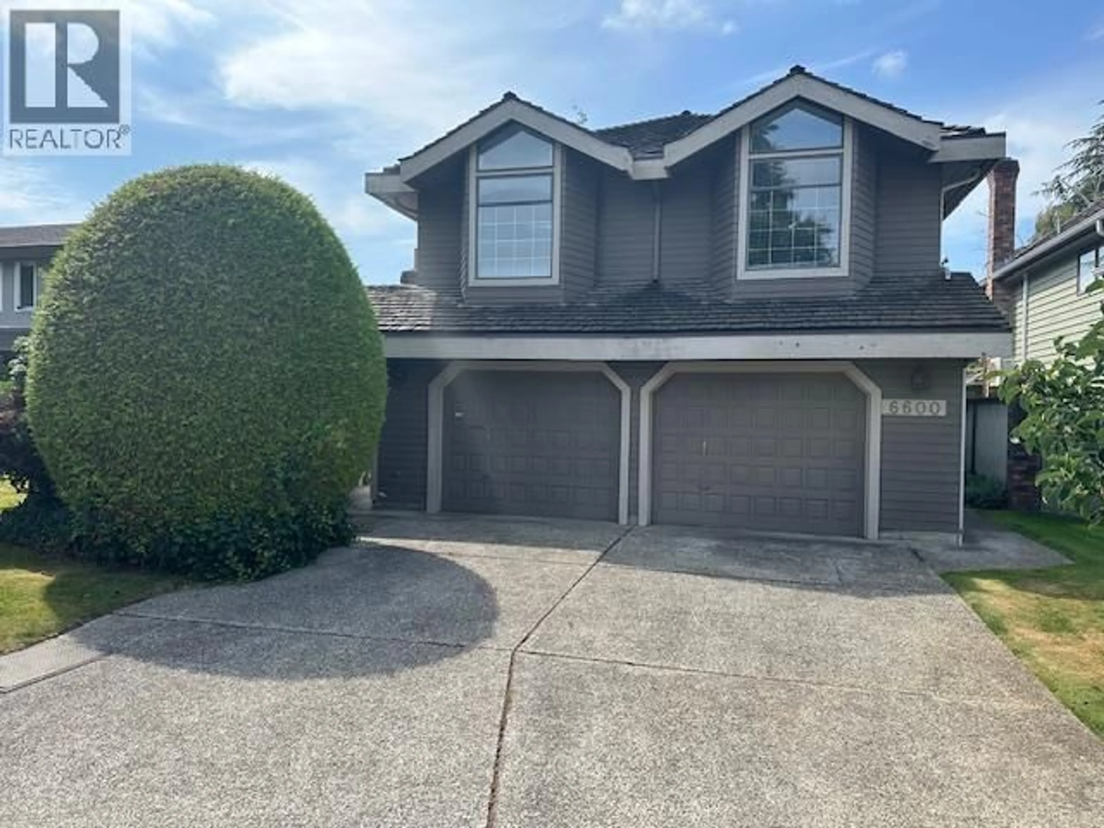 Home with vinyl exterior material, street for 6600 JUNIPER DRIVE, Richmond British Columbia V7E4Z6