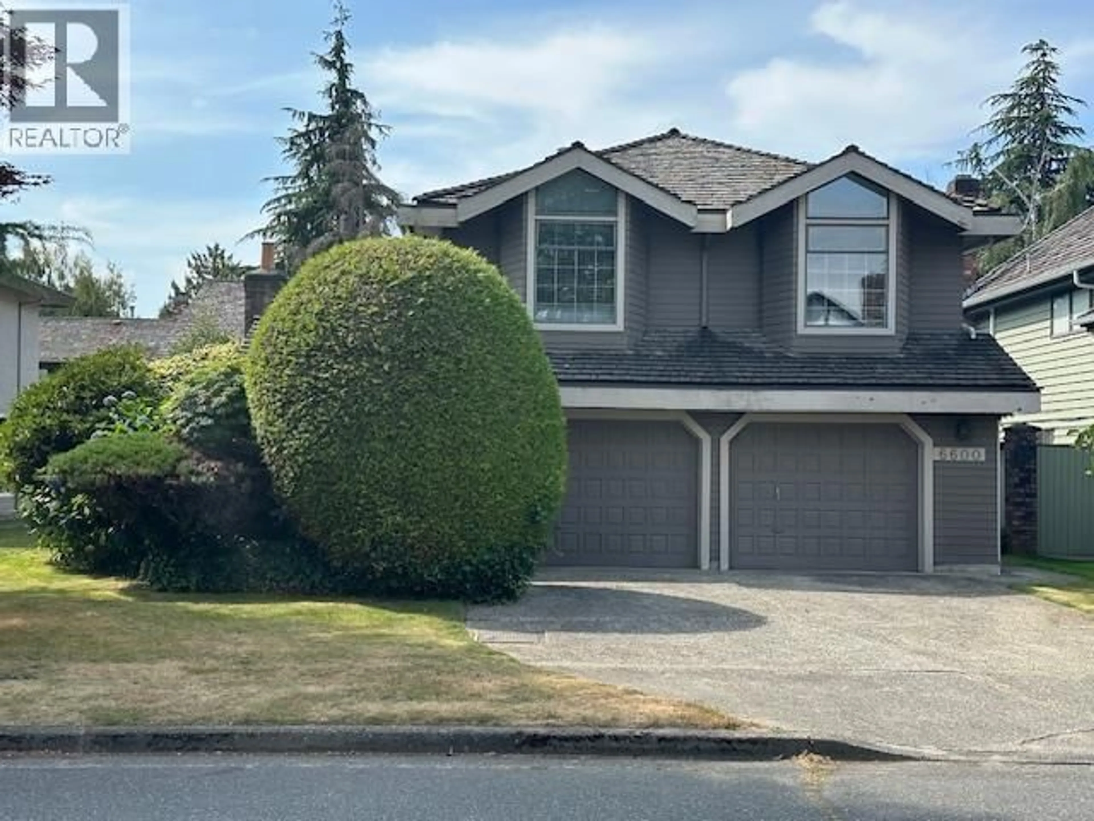 Home with vinyl exterior material, street for 6600 JUNIPER DRIVE, Richmond British Columbia V7E4Z6