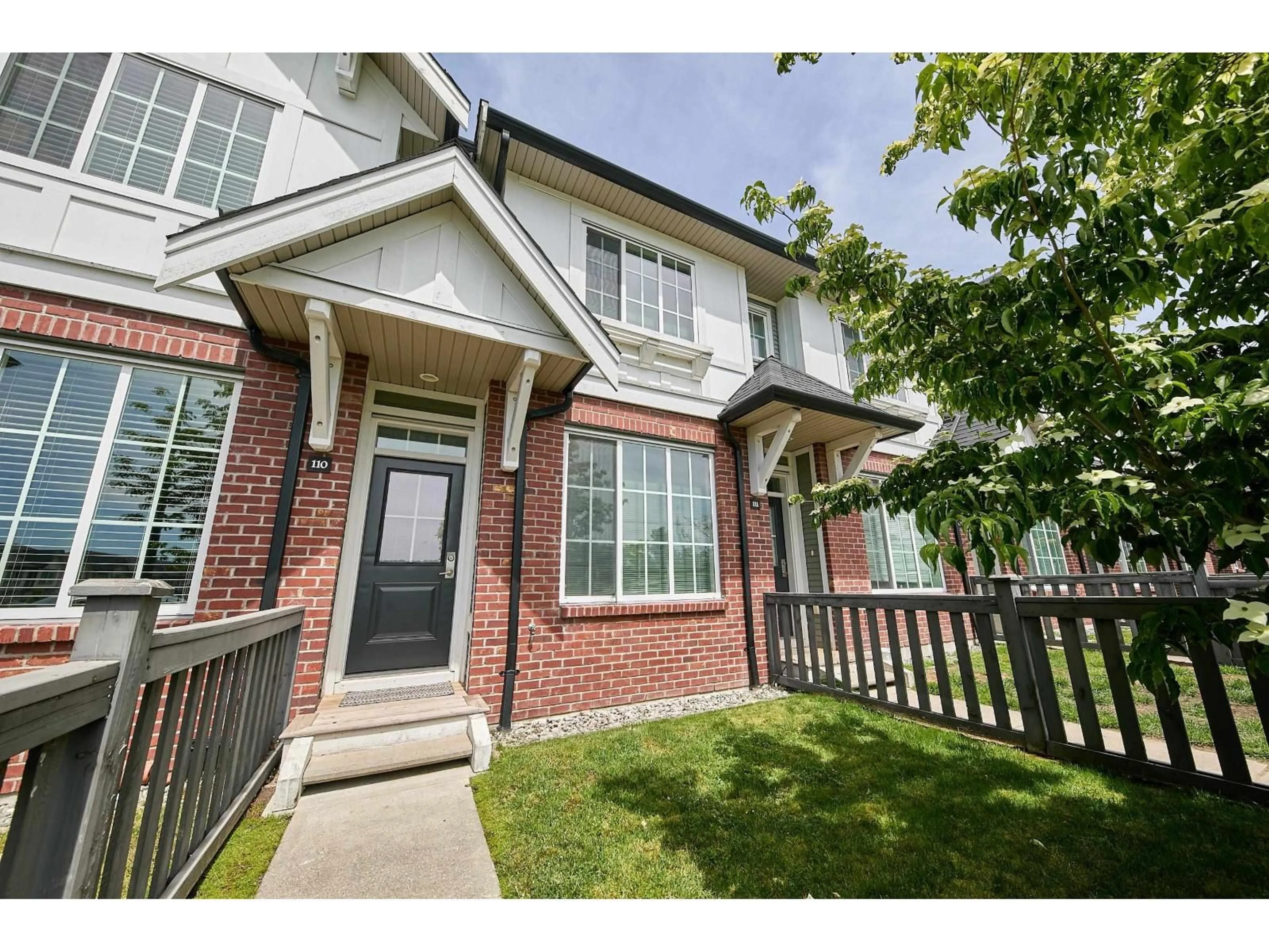 Home with brick exterior material, street for 110 - 30989 WESTRIDGE, Abbotsford British Columbia V2T0E7