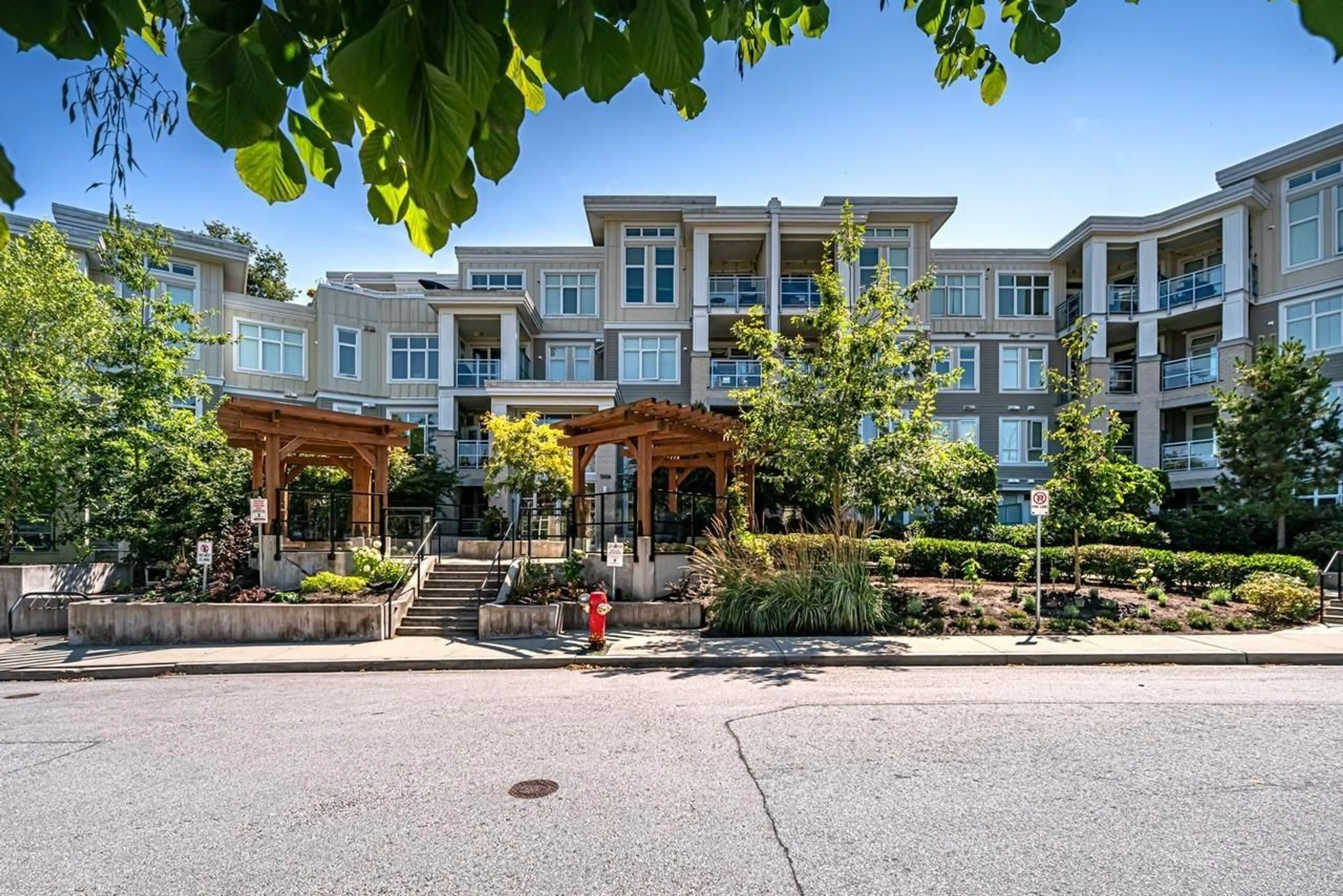 Patio, unknown for 107 - 15436 31, Surrey British Columbia V3Z1H3
