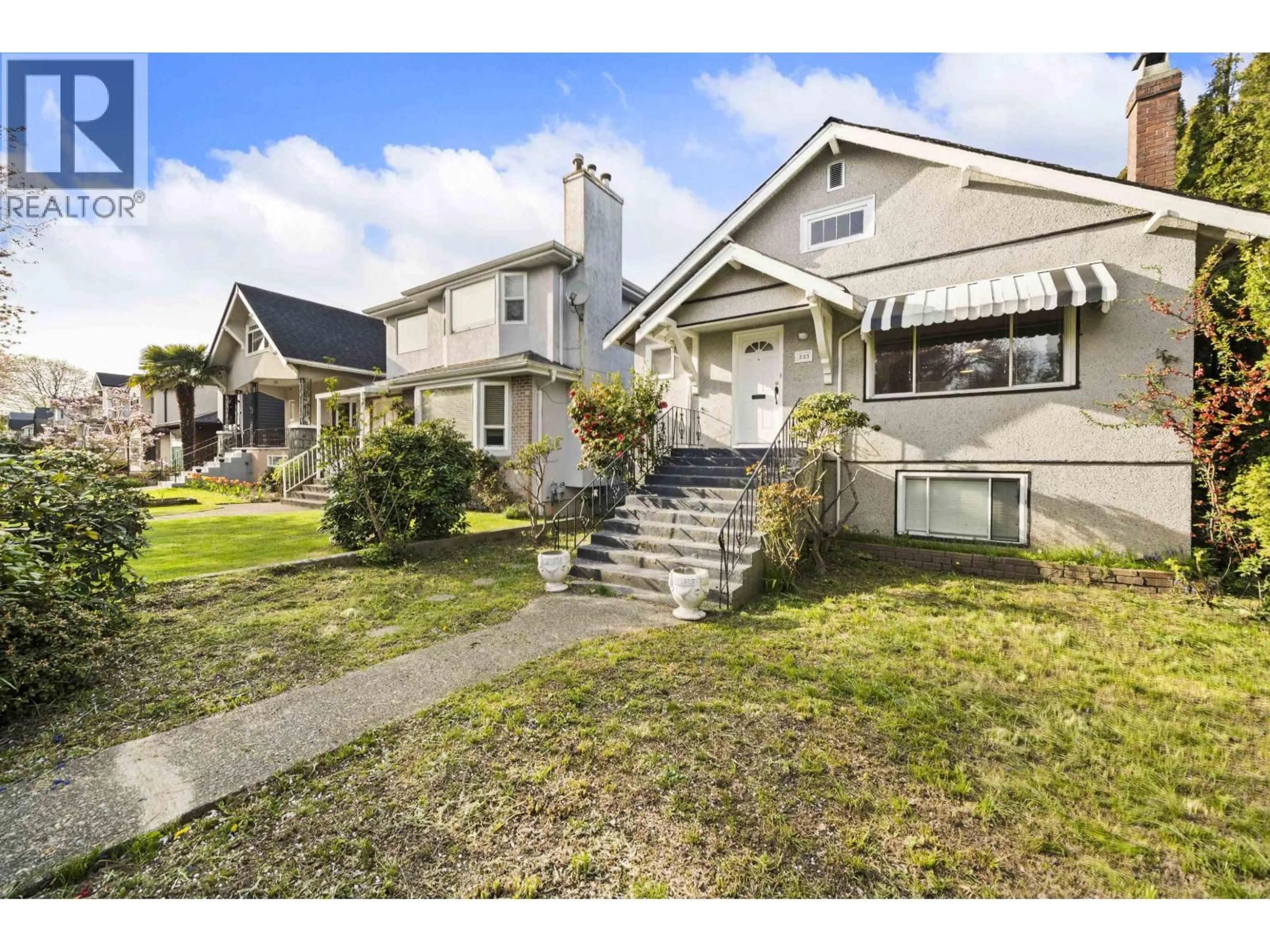 Unknown for 555 19TH AVENUE, Vancouver British Columbia V5Z1W8