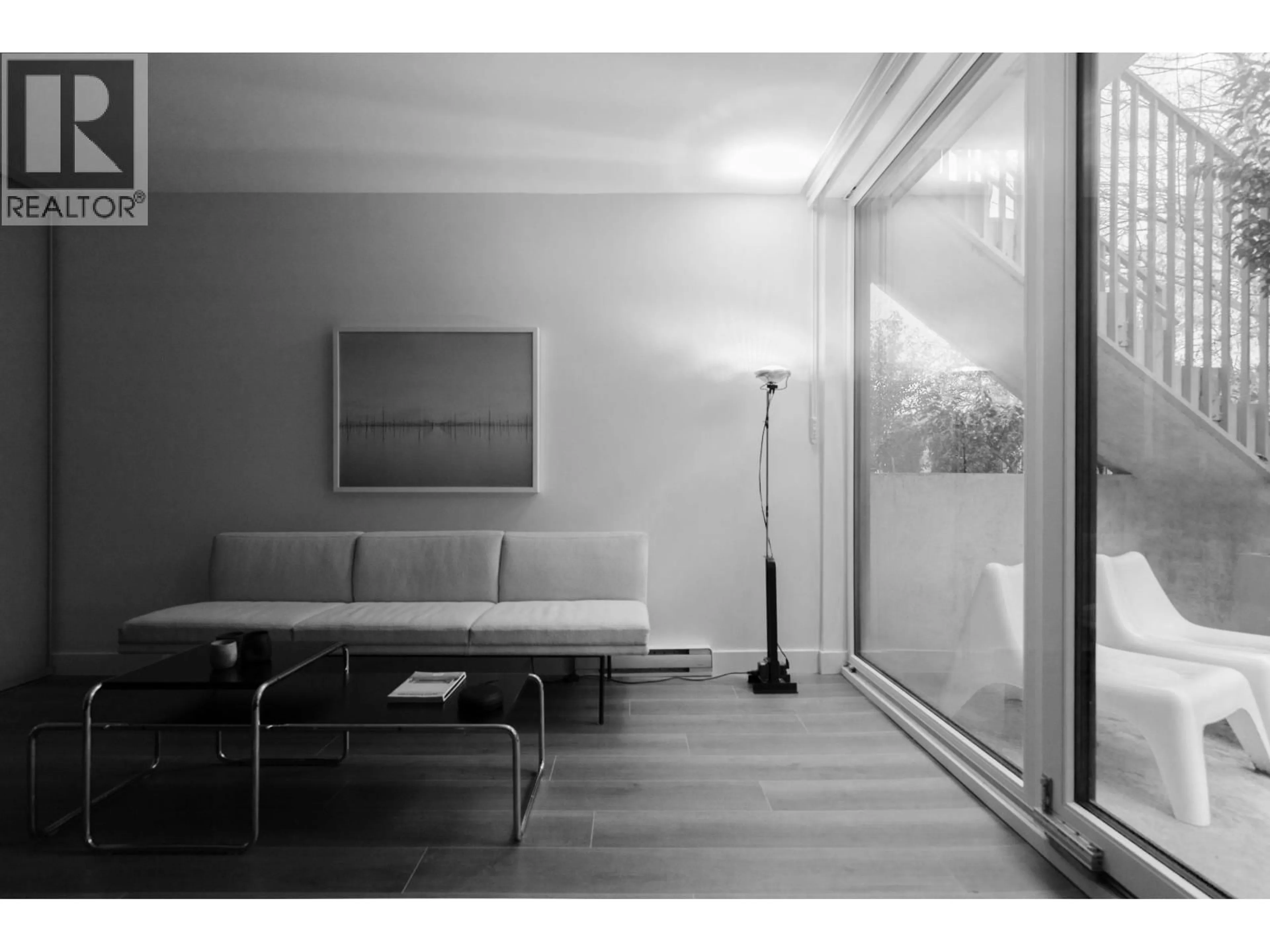 A pic of a room for 338 15TH AVENUE, Vancouver British Columbia V5T0K5