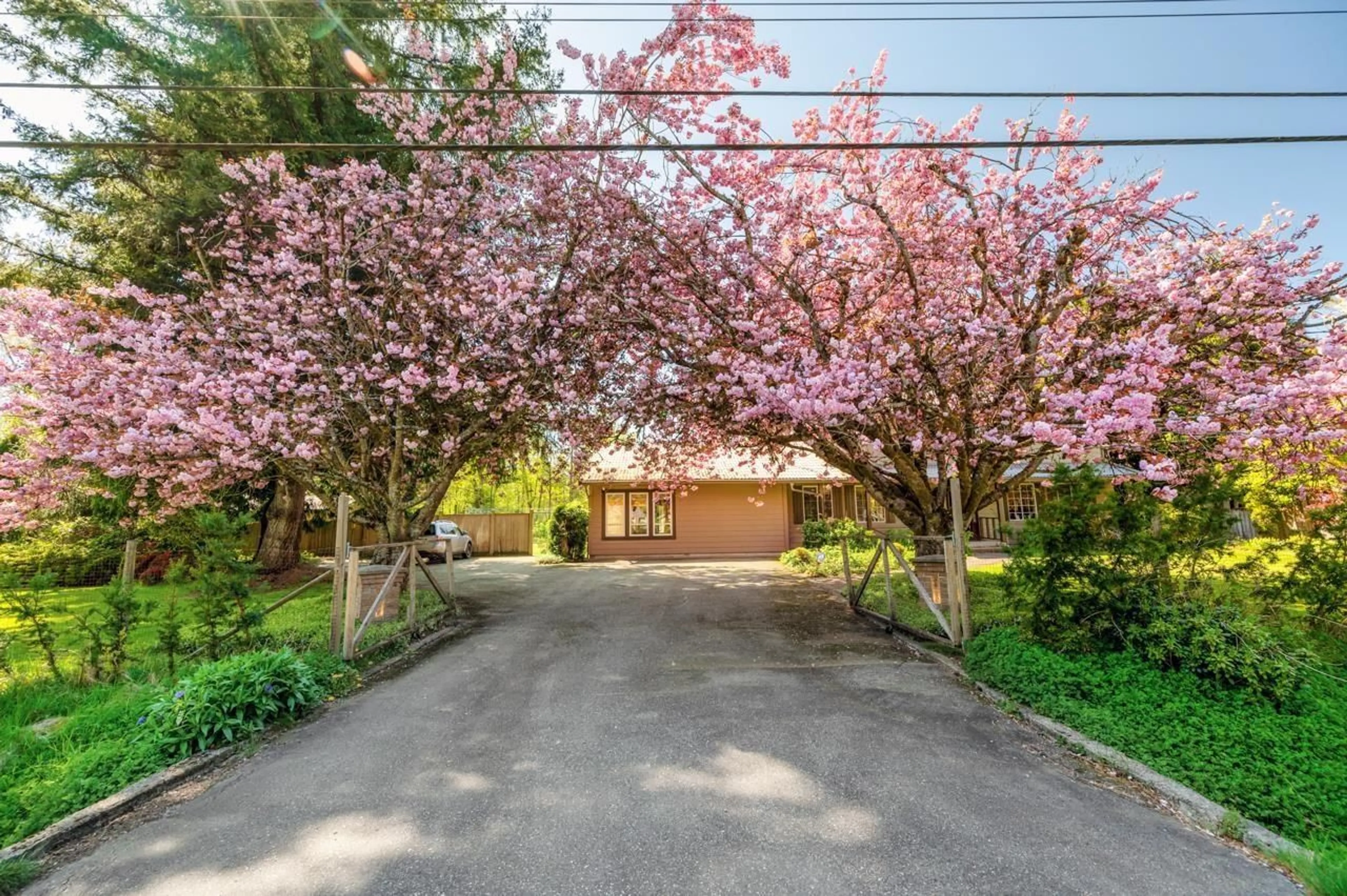 Patio, street for 2271 171, Surrey British Columbia V3Z9X6