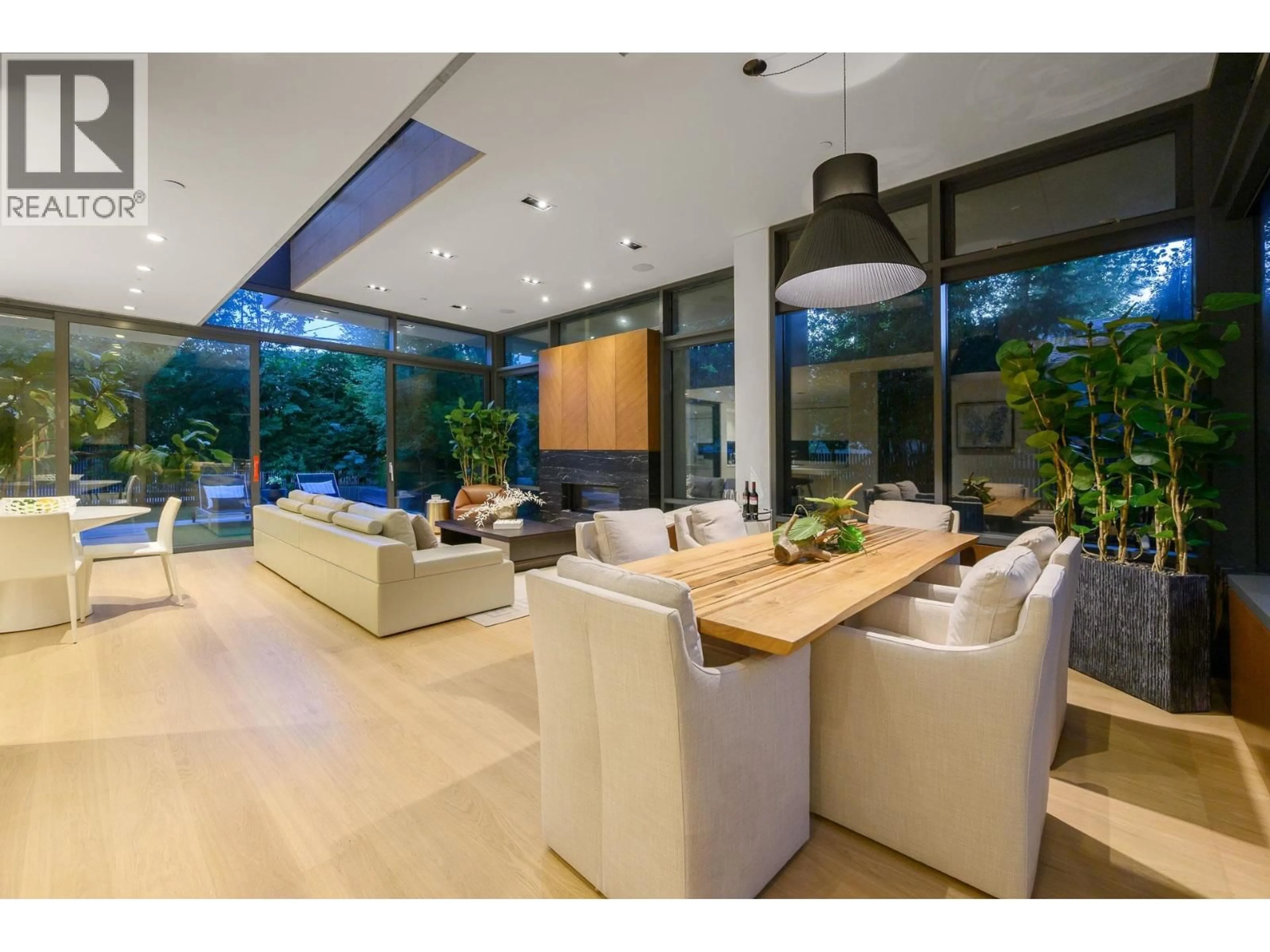 Unknown for 4988 CHANCELLOR BOULEVARD, Vancouver British Columbia V6T1E1