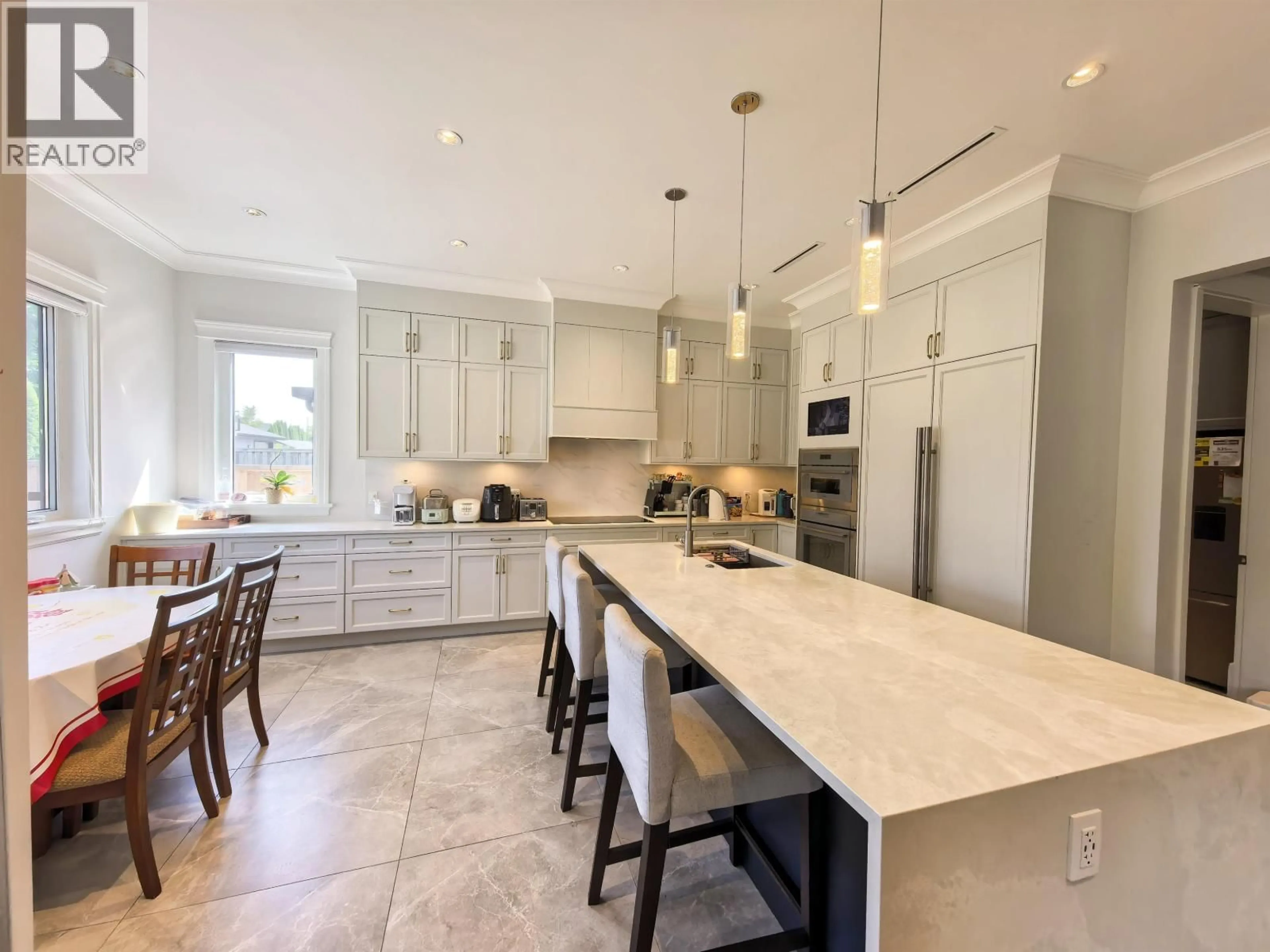Contemporary kitchen, ceramic/tile floor for 4646 48B STREET, Delta British Columbia V4K2R8