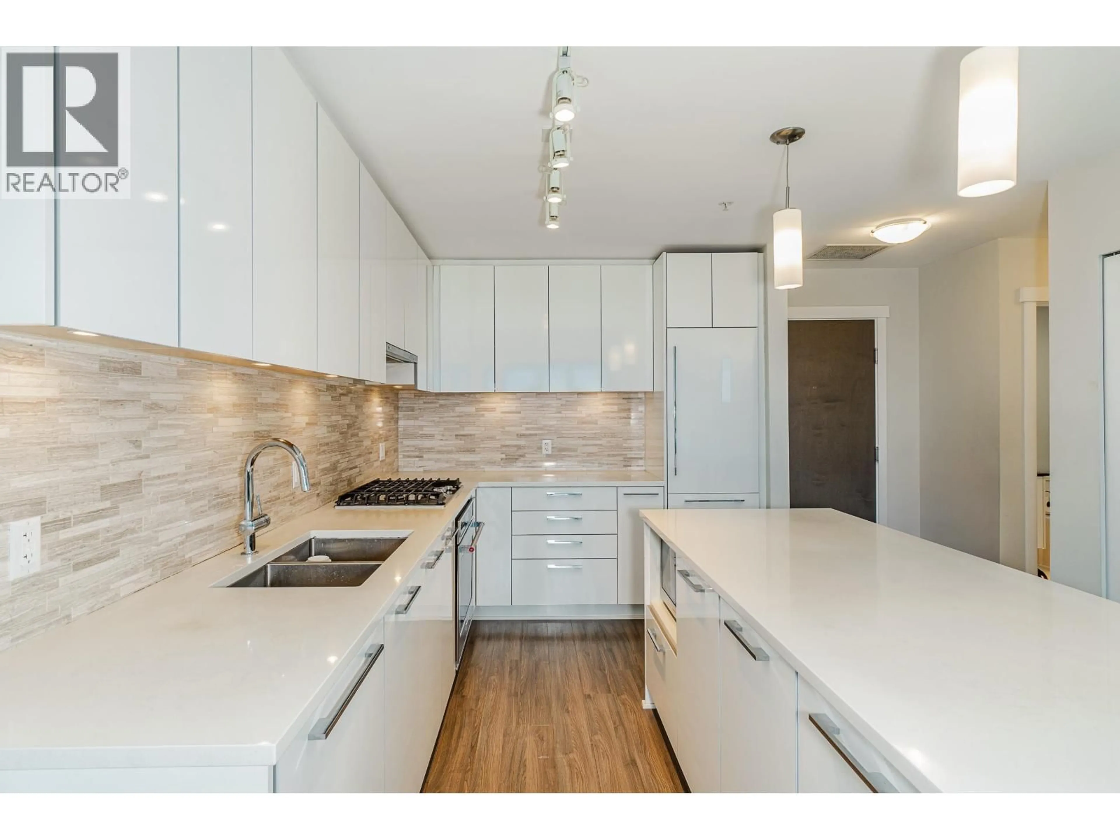 Contemporary kitchen, unknown for 401 - 9551 ALEXANDRA ROAD, Richmond British Columbia V6X0S6