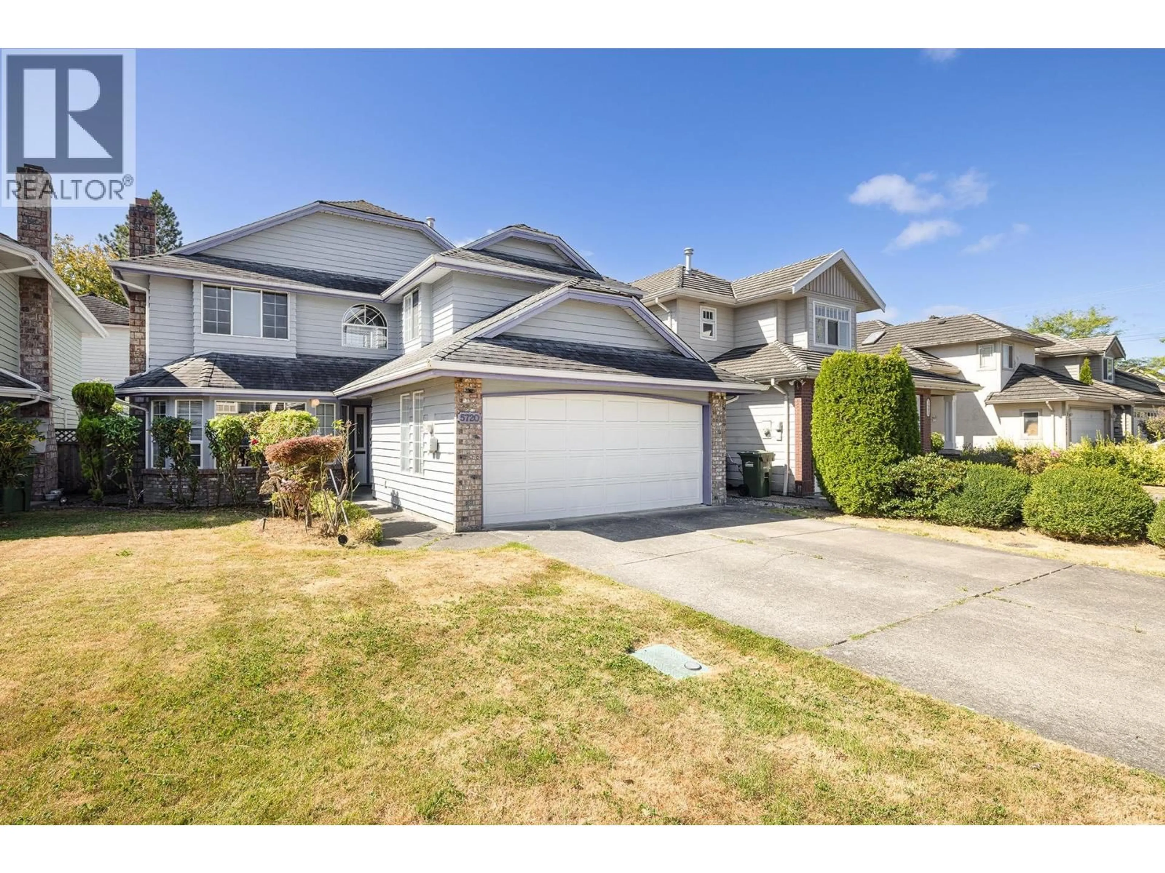 A pic from outside/outdoor area/front of a property/back of a property/a pic from drone, street for 5720 BOUCHARD GATE, Richmond British Columbia V7C5H5