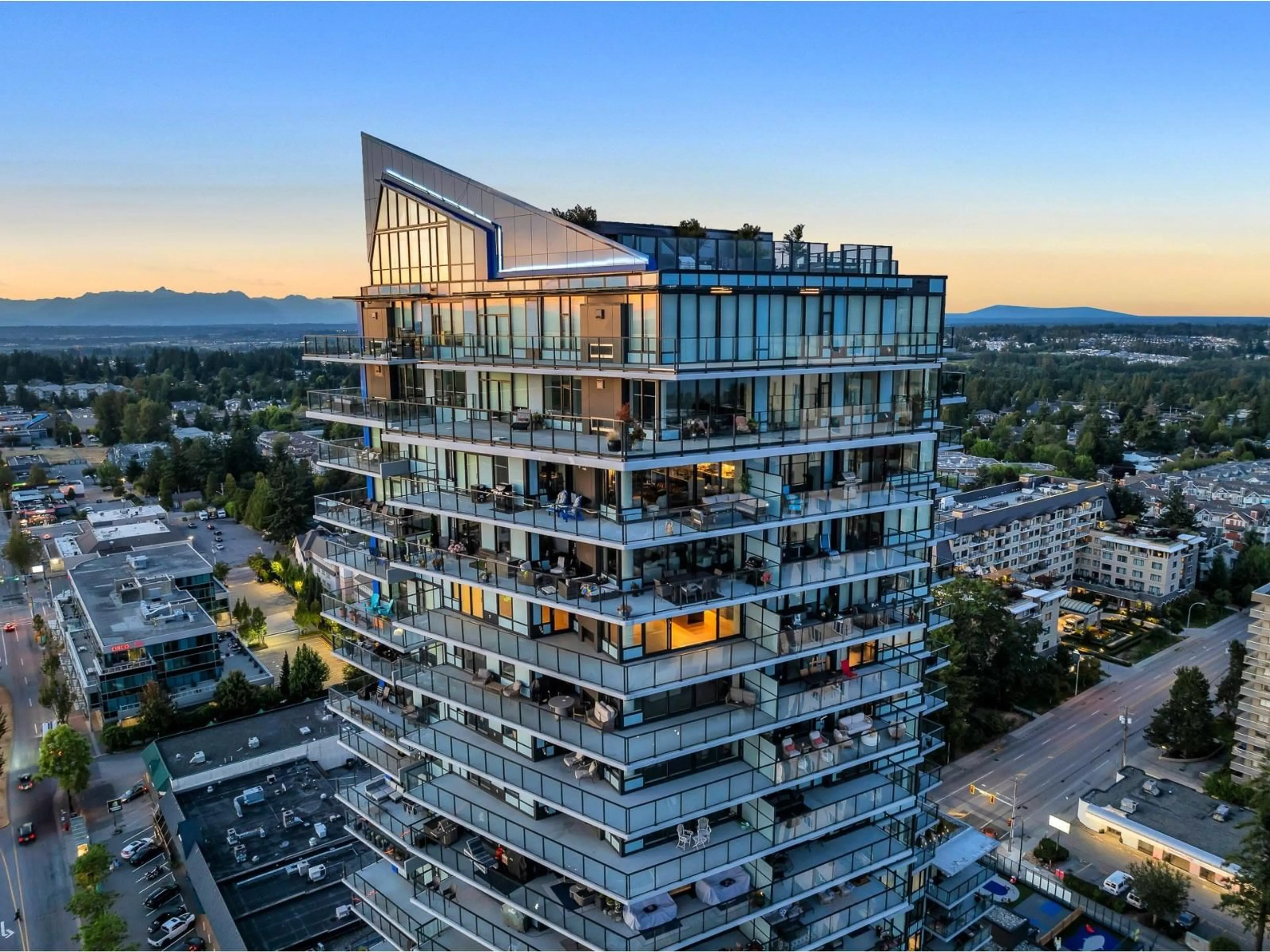 A pic from outside/outdoor area/front of a property/back of a property/a pic from drone, city buildings view from balcony for 2205 - 1588 JOHNSTON, White Rock British Columbia V4B0C5