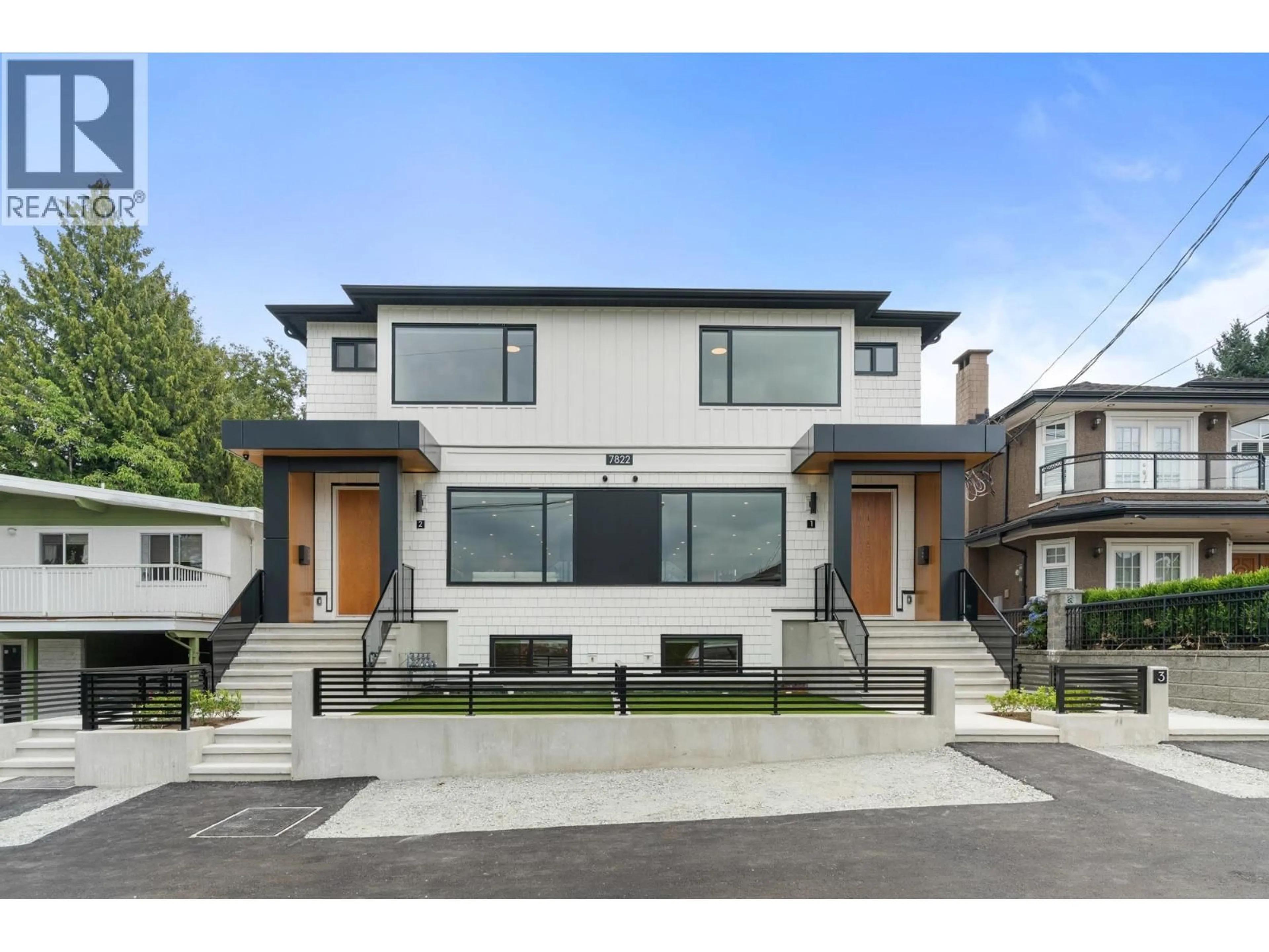 Unknown for 2 - 7822 GOODLAD STREET, Burnaby British Columbia V5E2H6