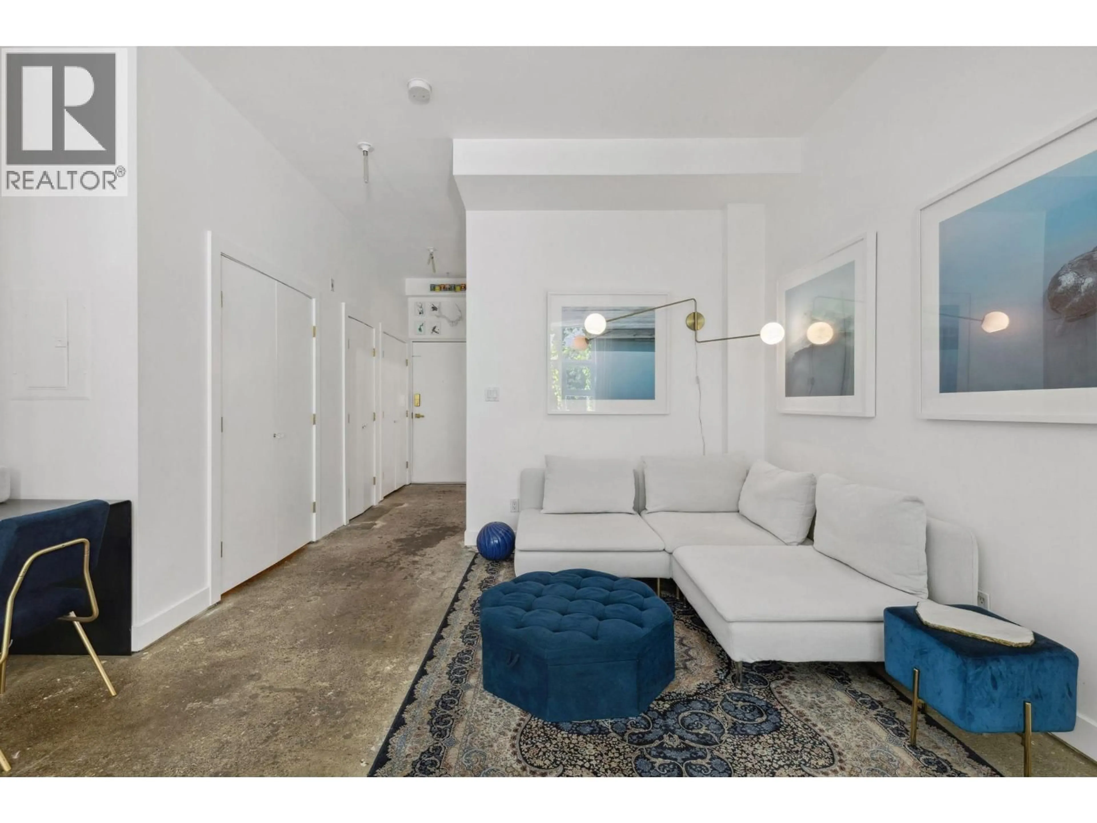 Unknown for 106 - 205 10TH AVENUE, Vancouver British Columbia V5T4V6