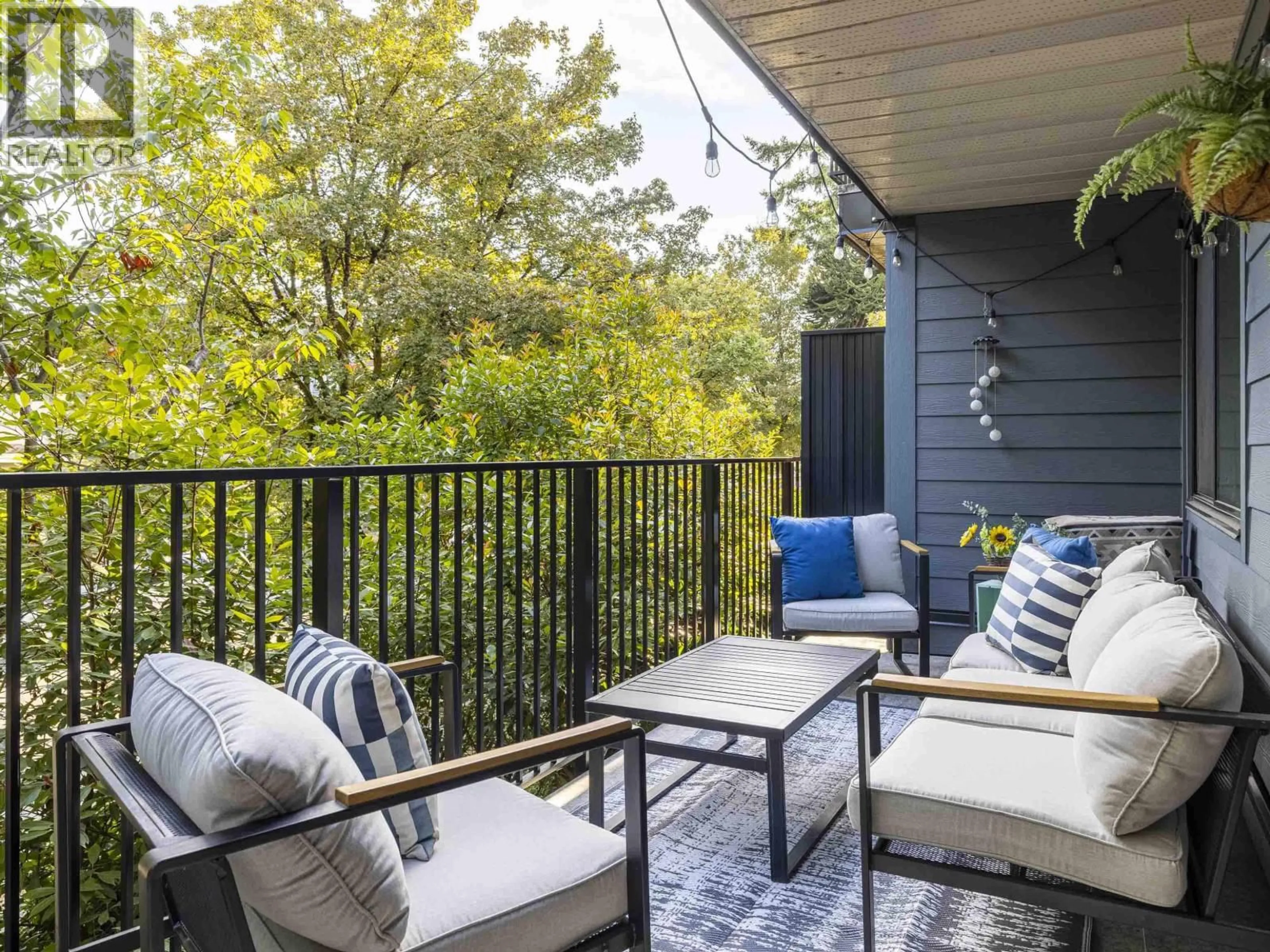 Patio, water/lake/river/ocean view for 206 - 1365 7TH AVENUE, Vancouver British Columbia V5N1R6