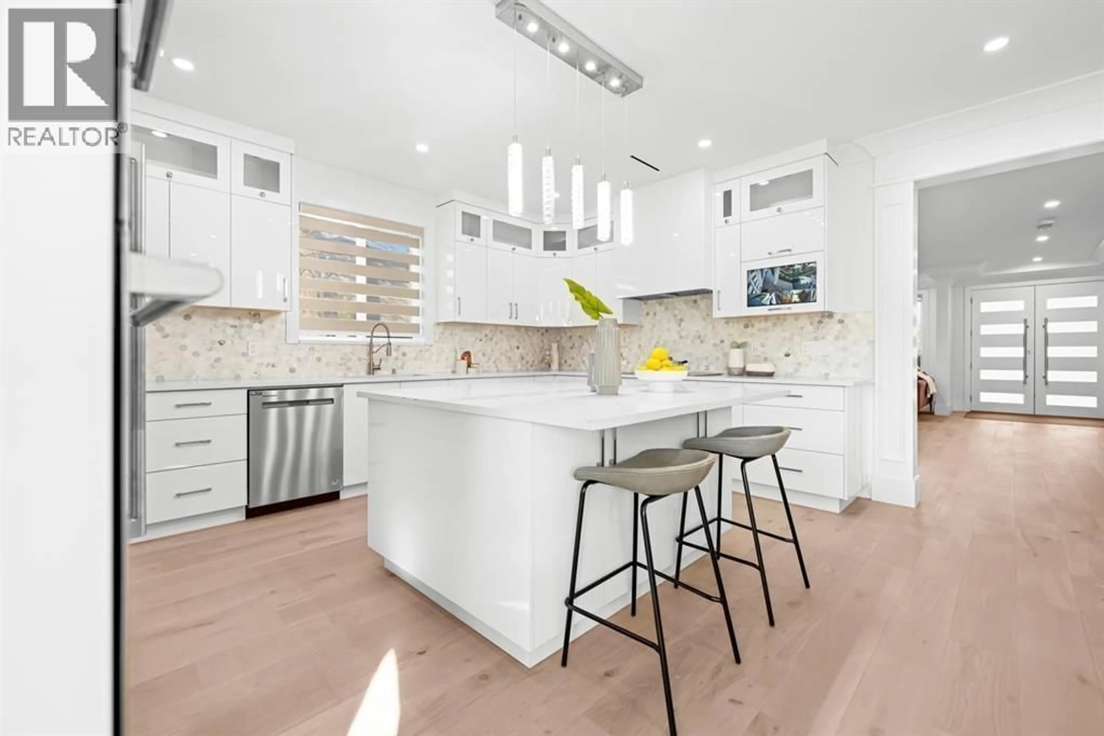 Contemporary kitchen, ceramic/tile floor for 10391 SEACOTE ROAD, Richmond British Columbia V7A4B4