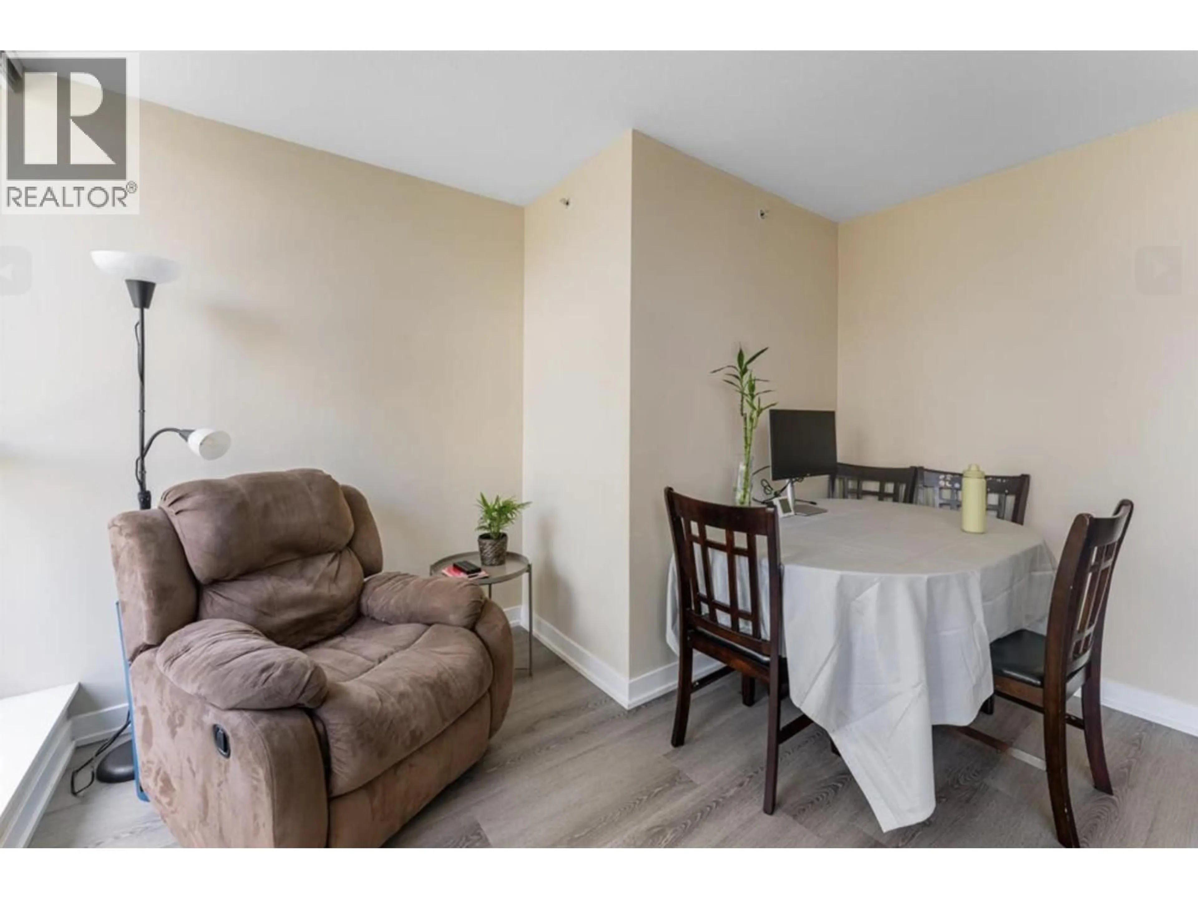 A pic of a room for 16 - 9180 HEMLOCK DRIVE, Richmond British Columbia V6Y4J5