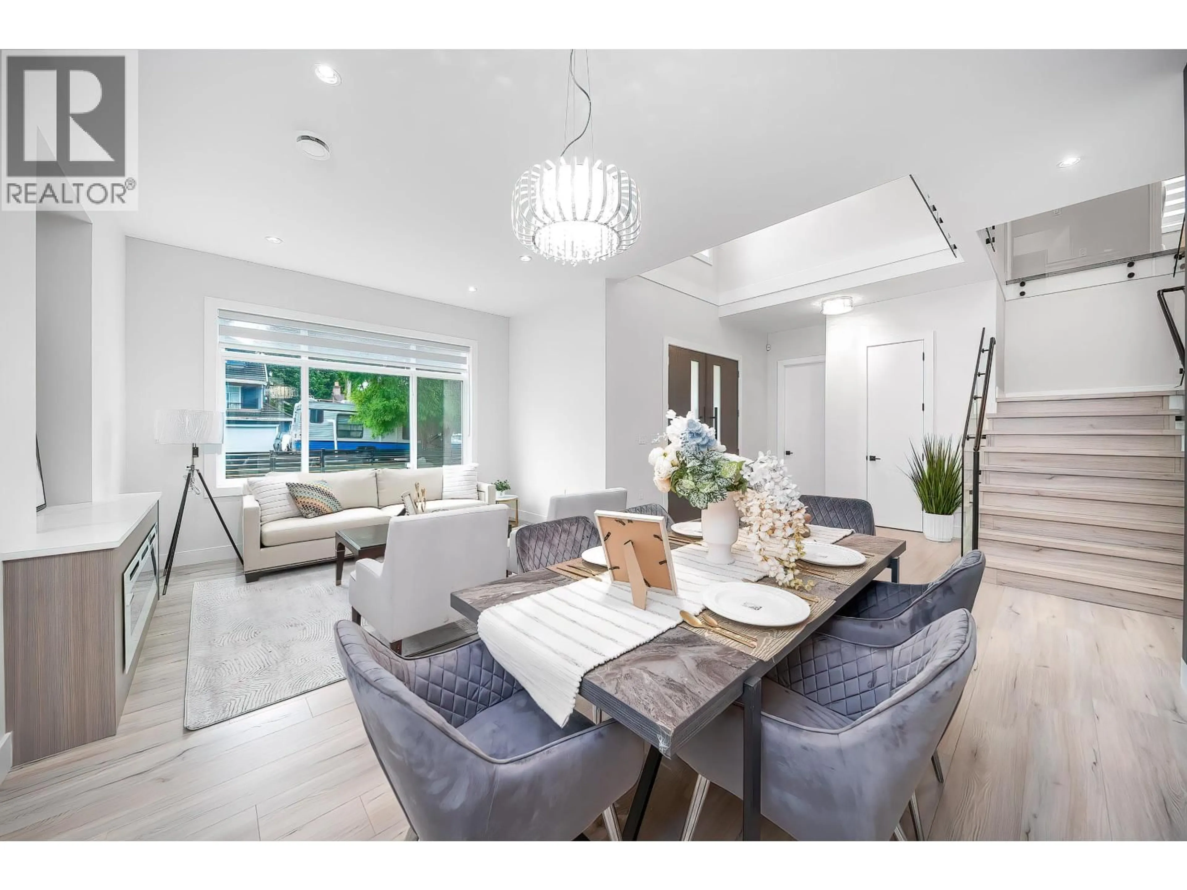 Unknown for 8563 11TH AVENUE, Burnaby British Columbia V3N2P6