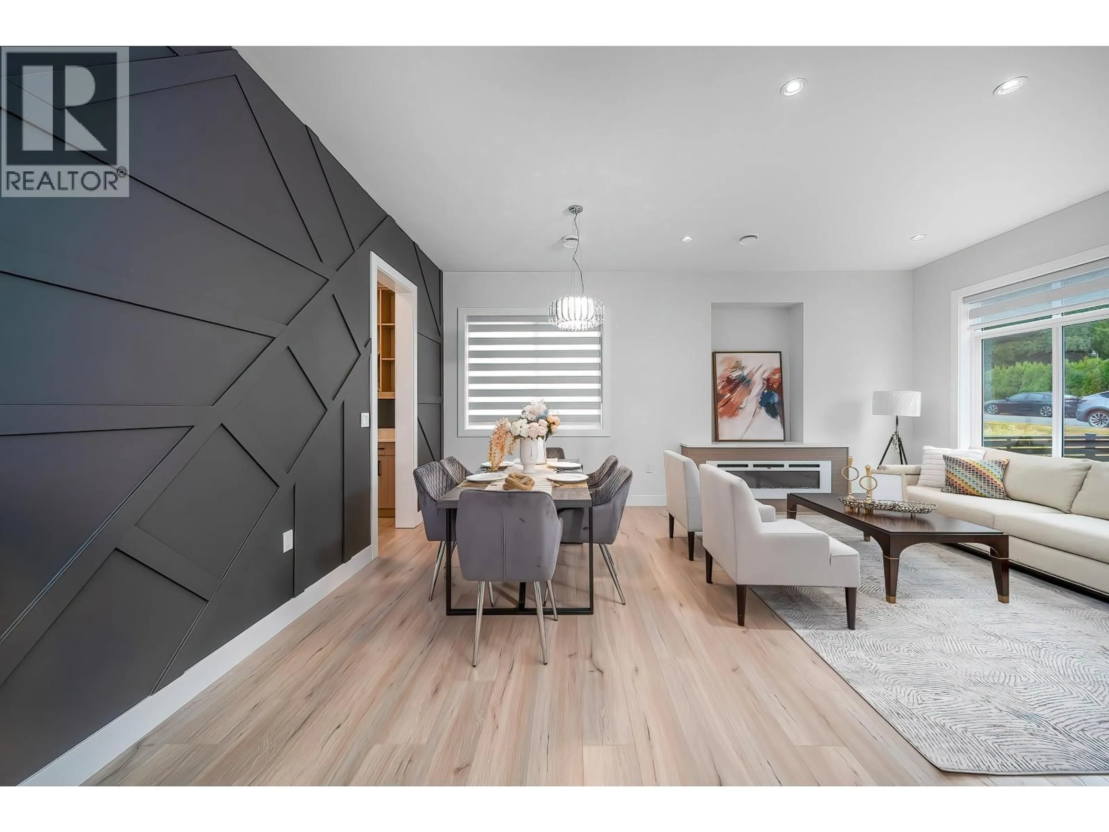 Unknown for 8563 11TH AVENUE, Burnaby British Columbia V3N2P6