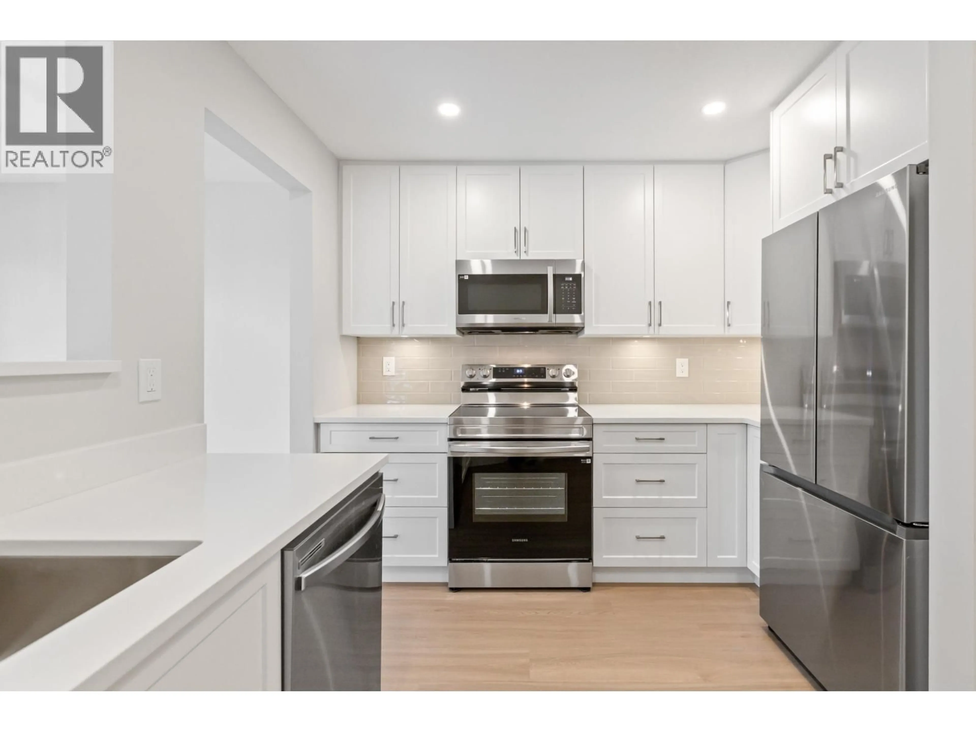 Unknown for 225 - 22611 116 AVENUE, Maple Ridge British Columbia V2X0W7