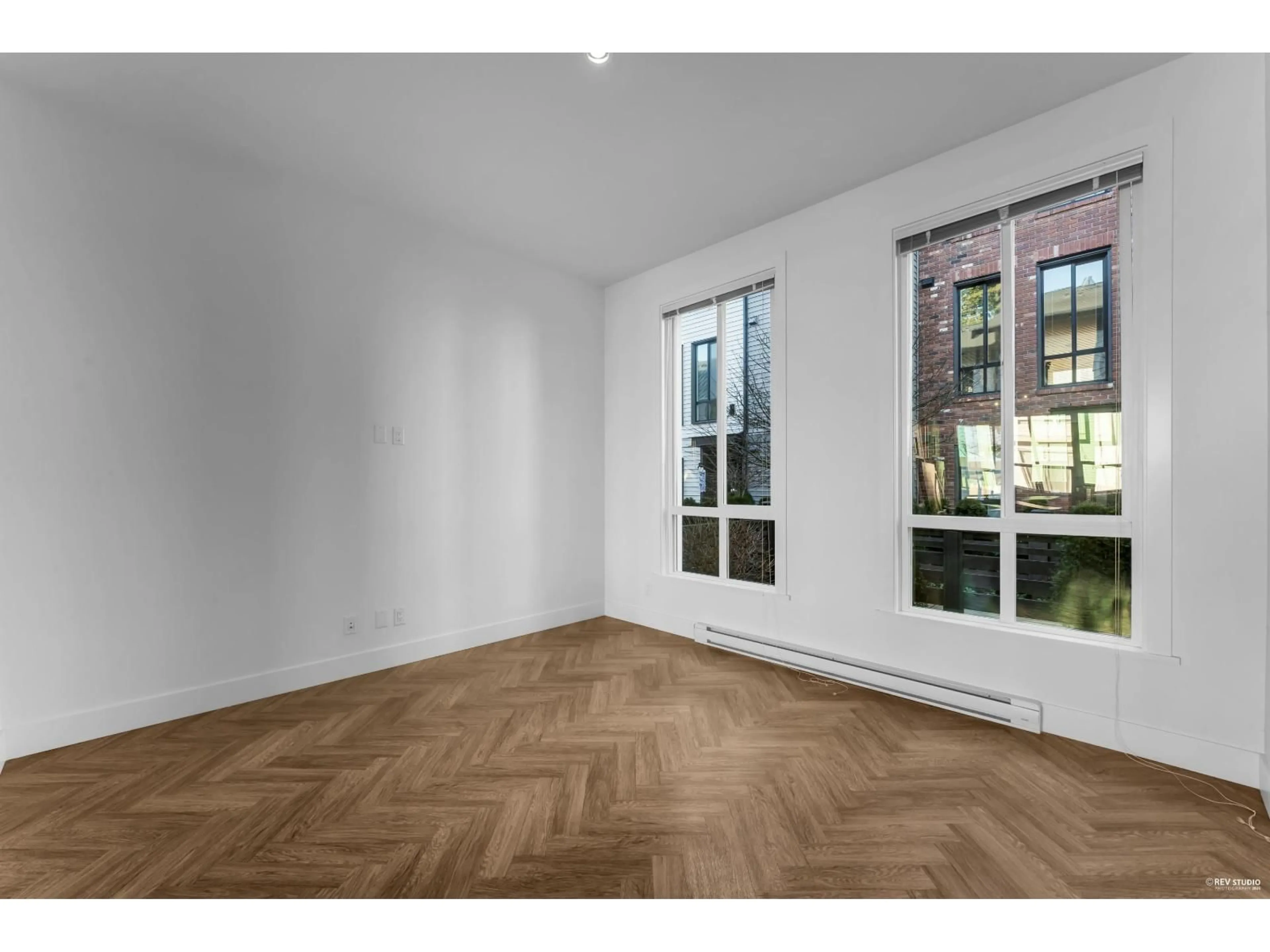 A pic of a room for 35 - 15828 27, Surrey British Columbia V3Z0X4