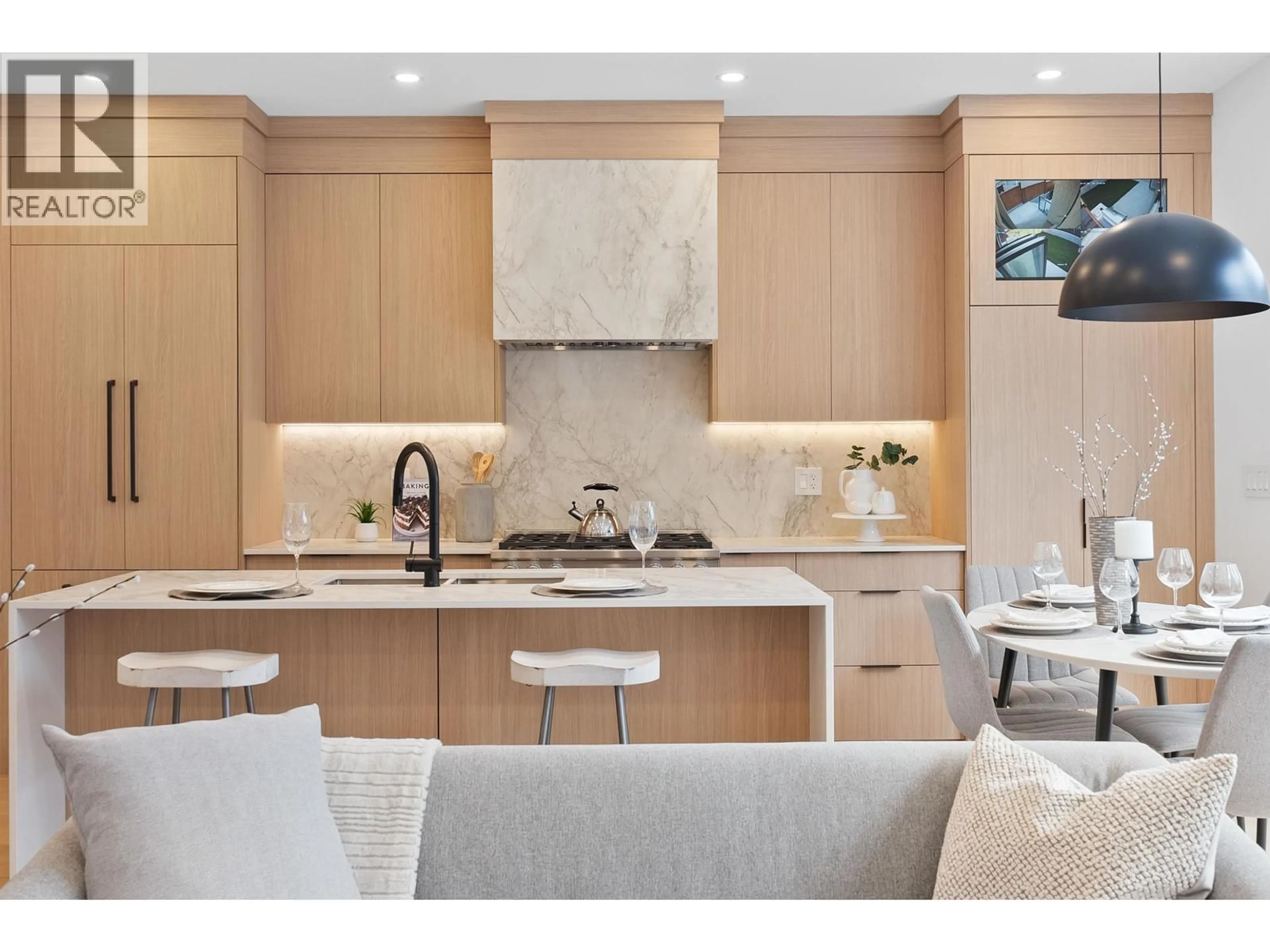Contemporary kitchen, ceramic/tile floor for 2 - 3538 14TH AVENUE, Vancouver British Columbia V6R2W4