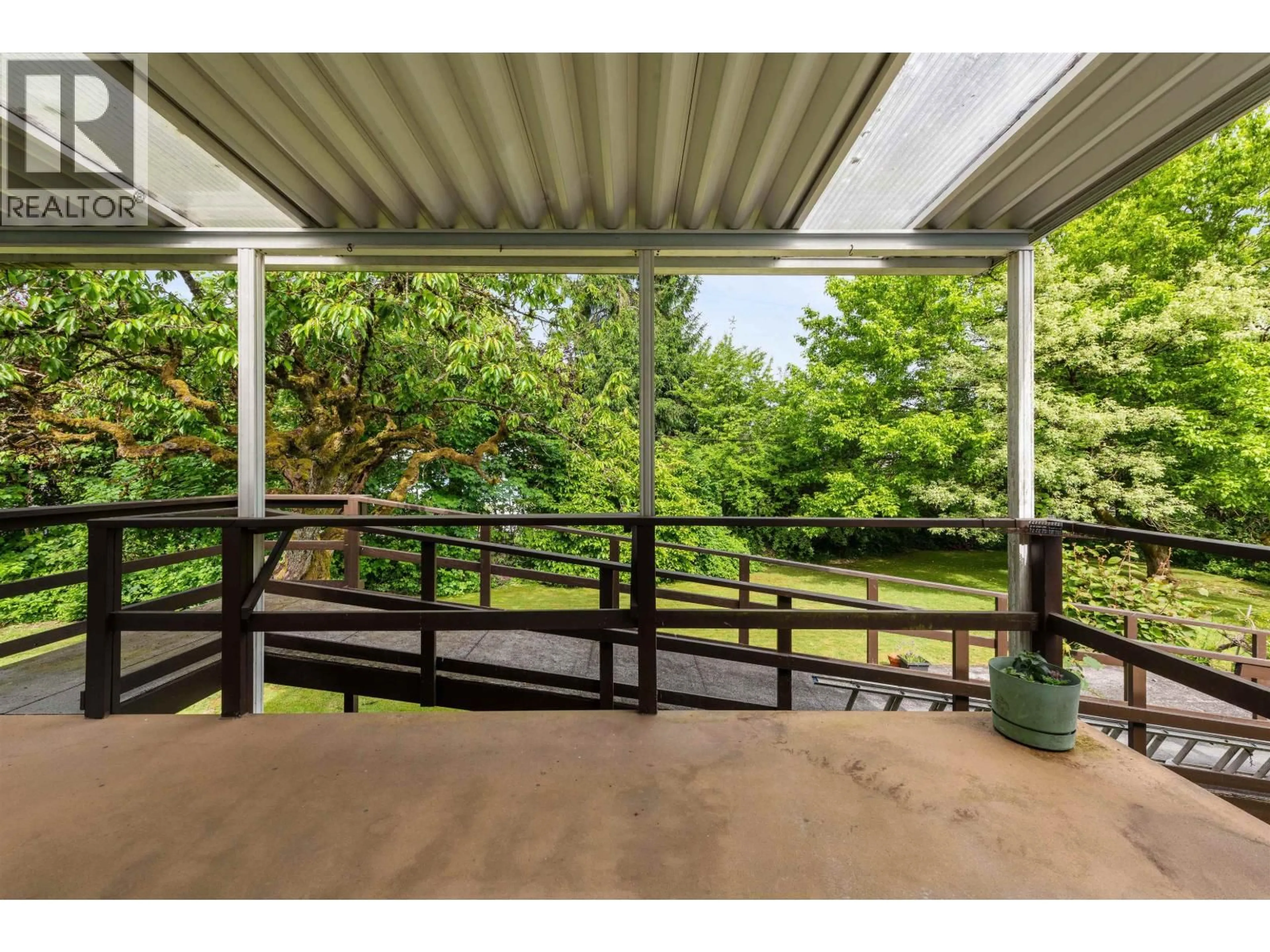 Patio, water/lake/river/ocean view for 7482 KRAFT PLACE, Burnaby British Columbia V5A1Z8